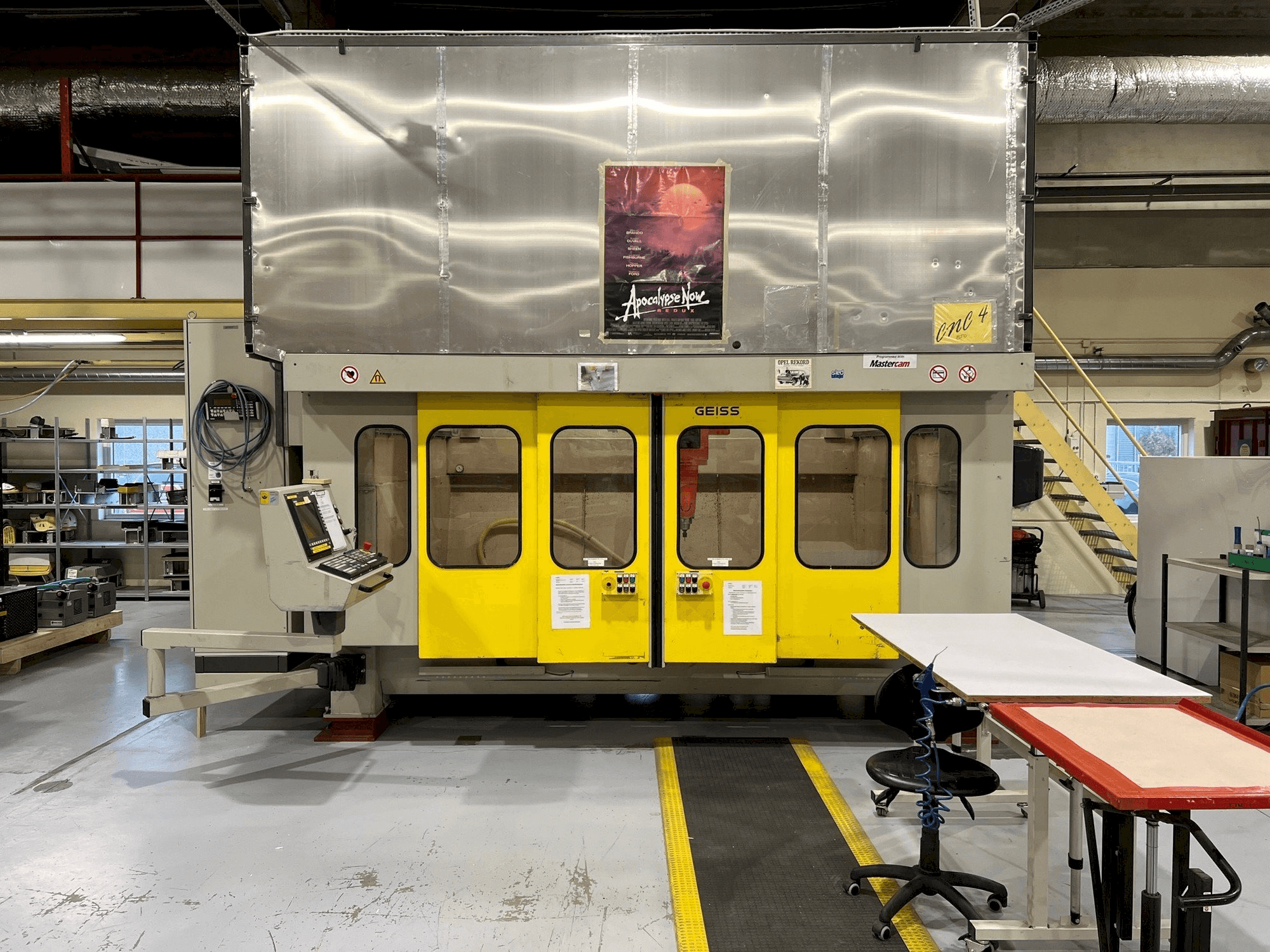 GEISS FZ 2000x1000-maskinen framifrån