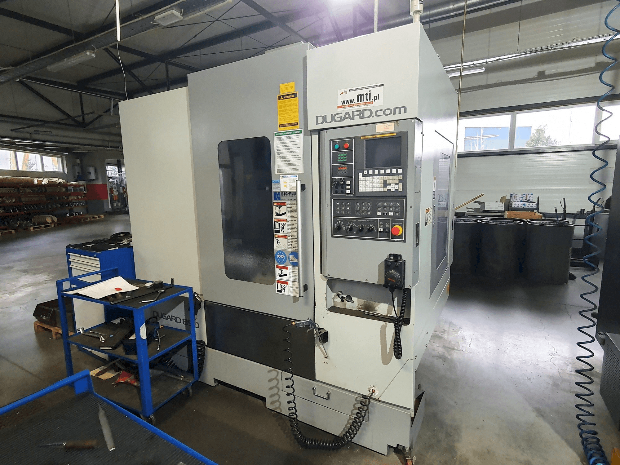 Dugard 850 VMC-maskinen framifrån