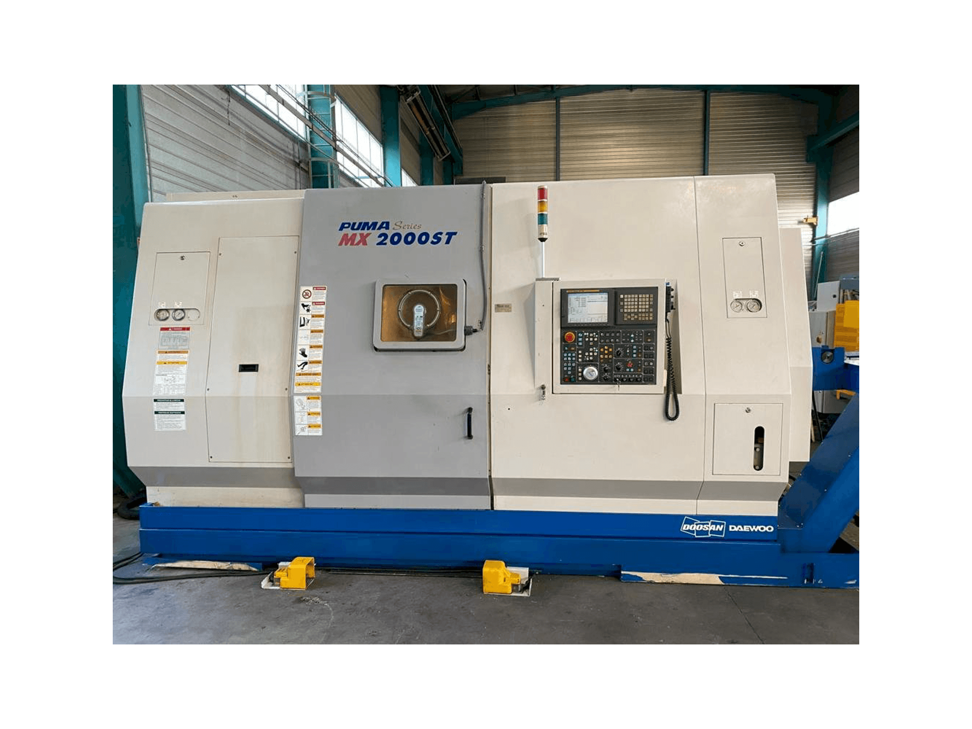 Doosan PUMA MX 2000 ST-maskinen framifrån