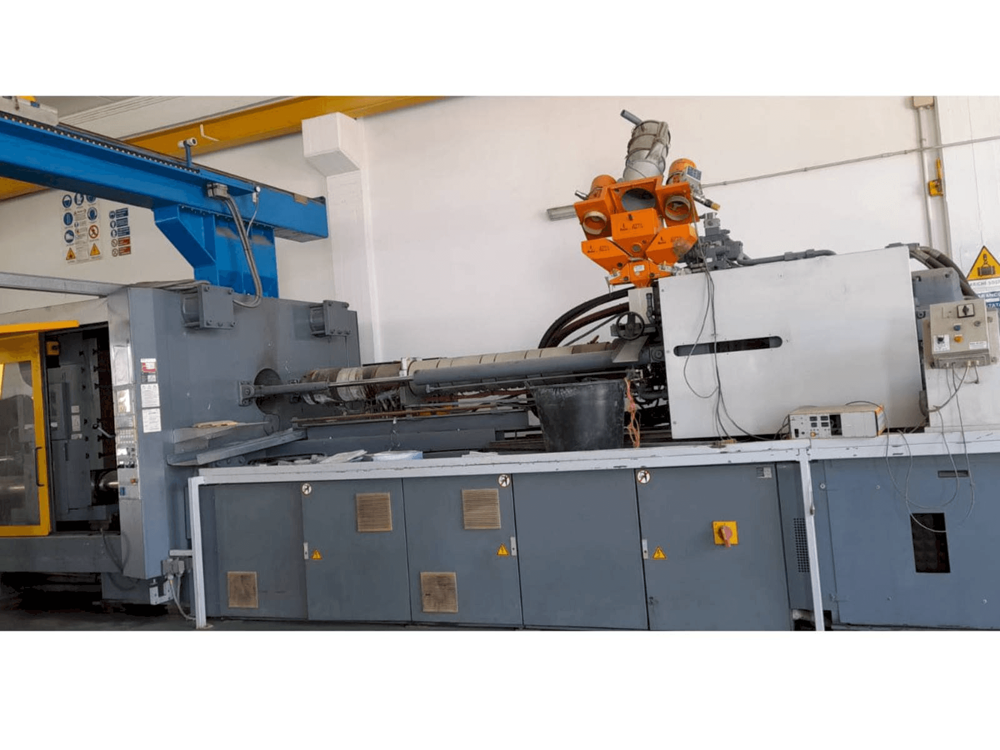 Battenfeld BA 1000/12000 HM-maskinen framifrån