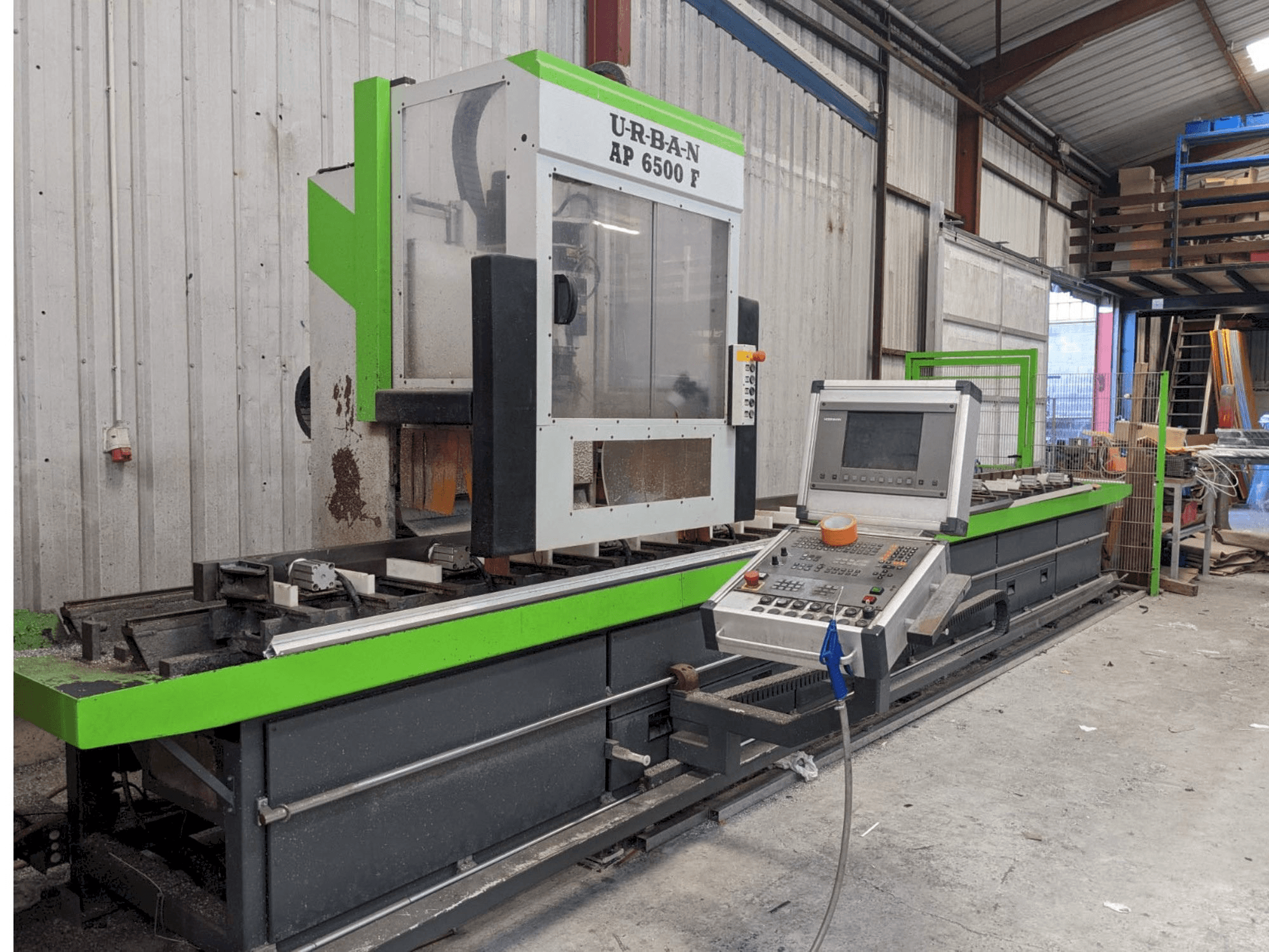 URBAN AP6500-maskinen framifrån