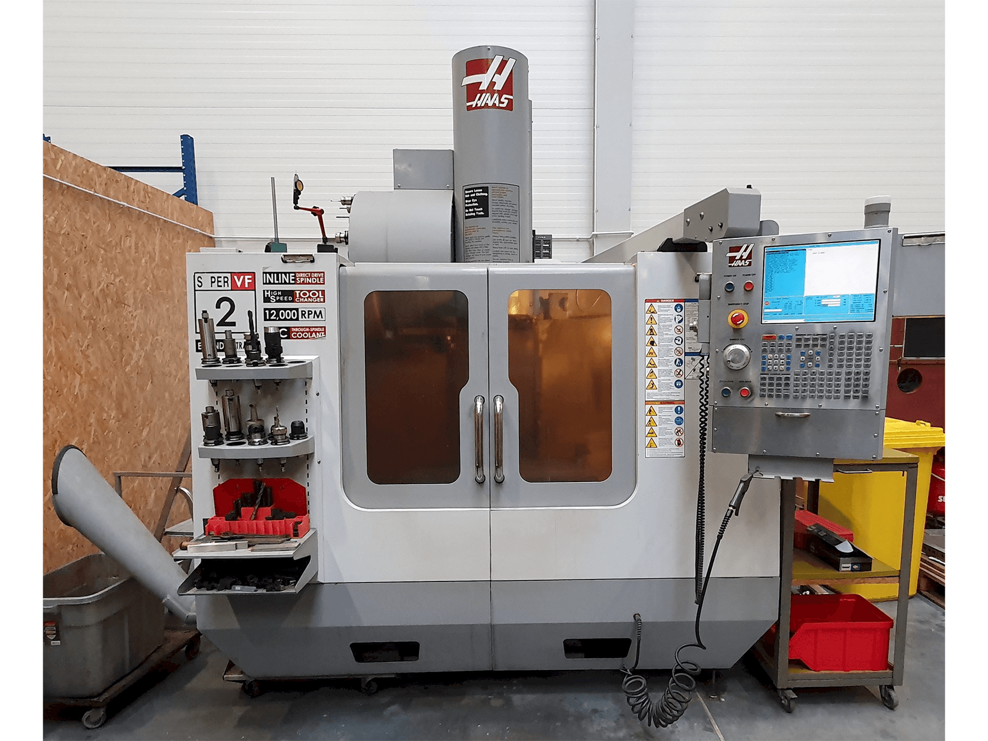 HAAS VF2-SSYTHE-maskinen framifrån