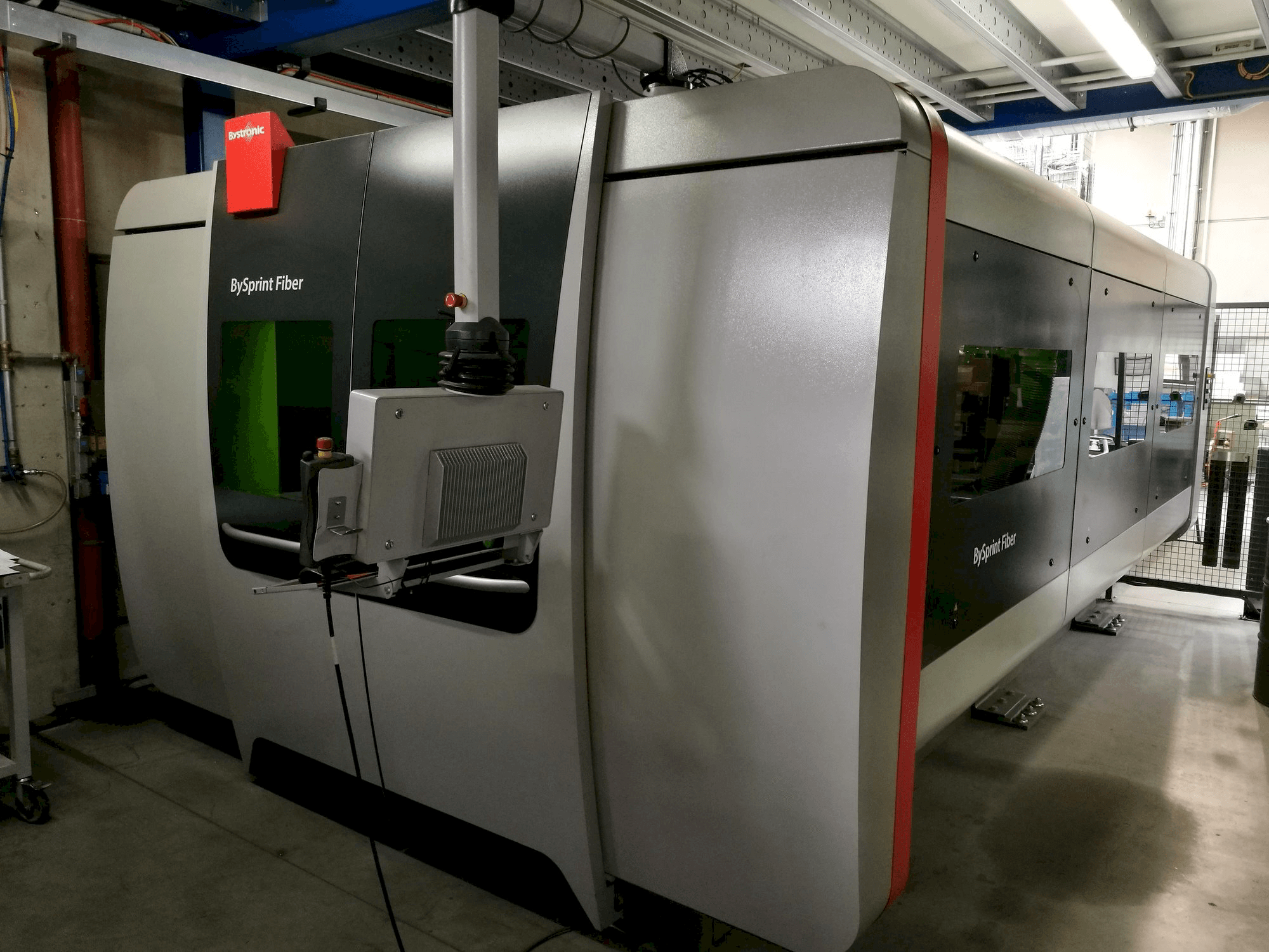 Bystronic BySprint Fiber 3015-maskinen framifrån