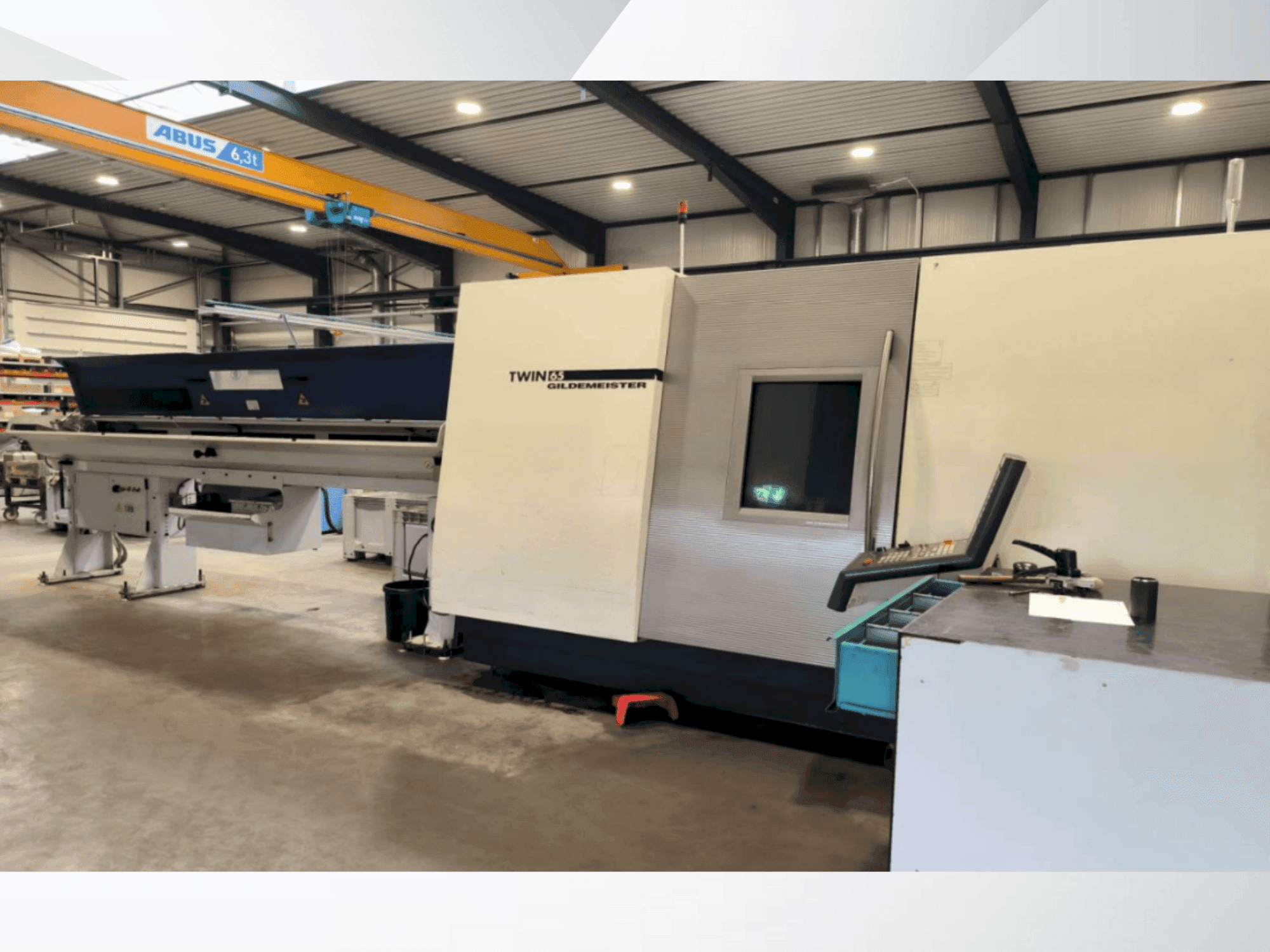 DMG Gildemeister Twin 65-maskinen framifrån