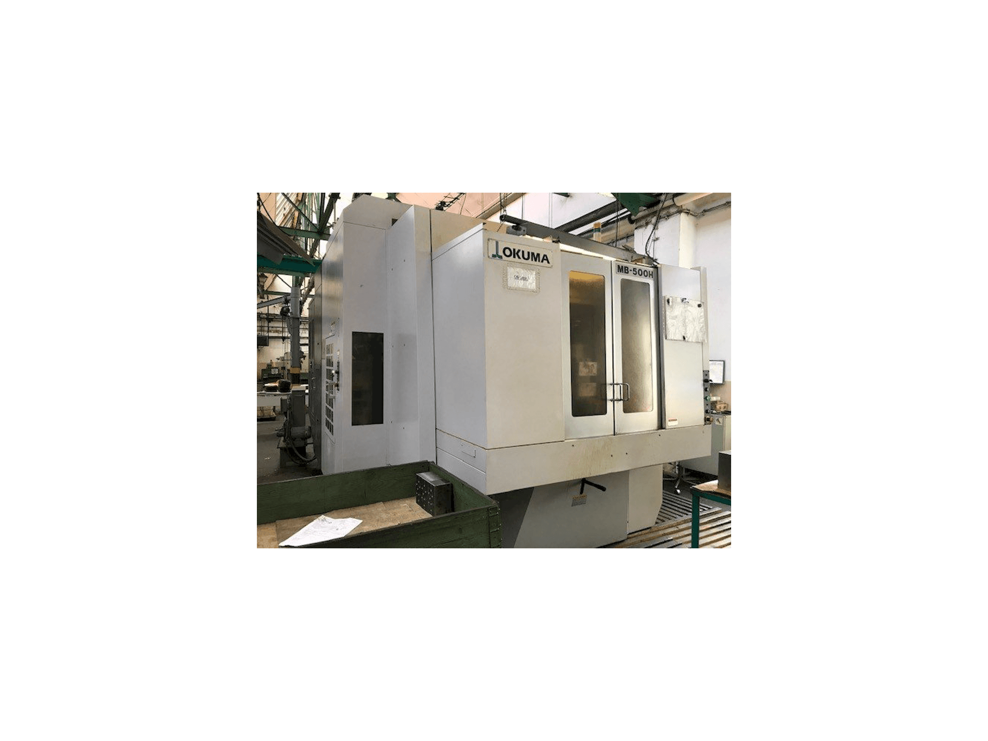 Okuma MB-500H-maskinen framifrån