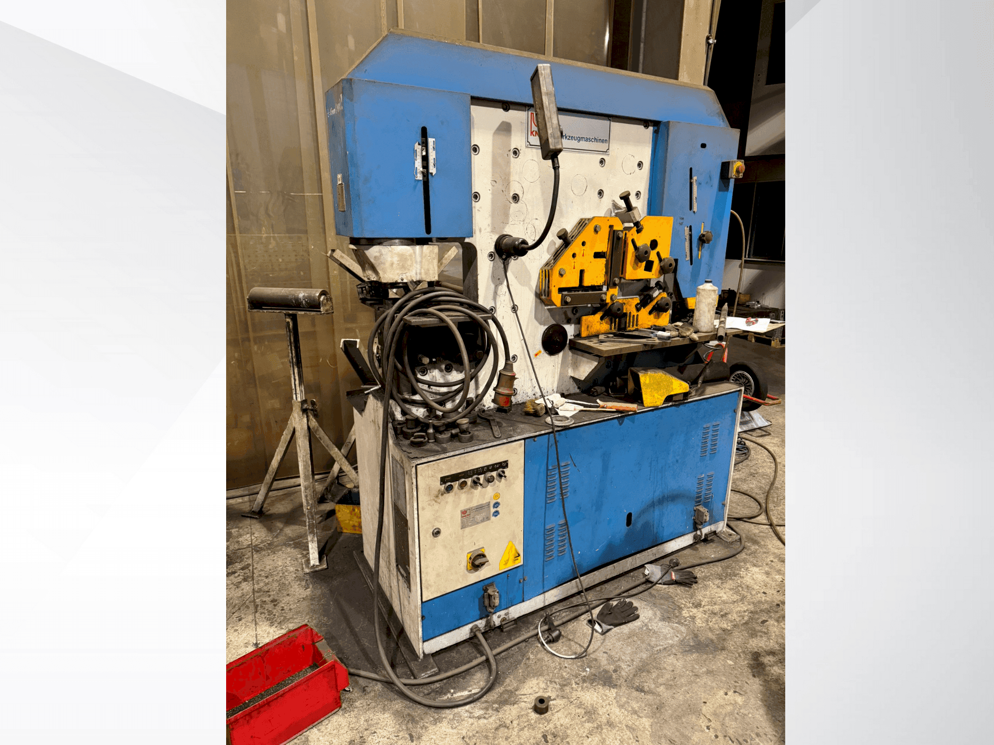 KNUTH HPS 80/1500-maskinen framifrån