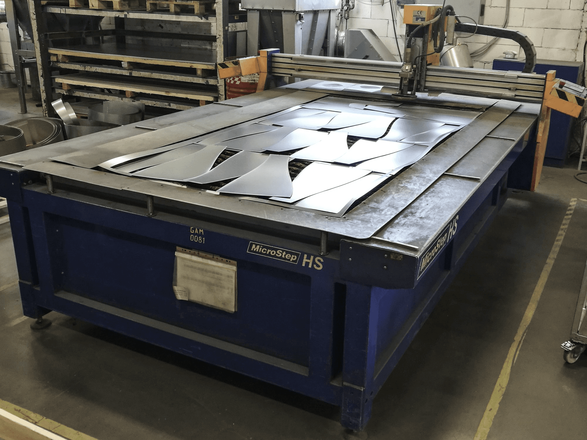 MicroStep-maskinen sedd från högerHS 3001.15