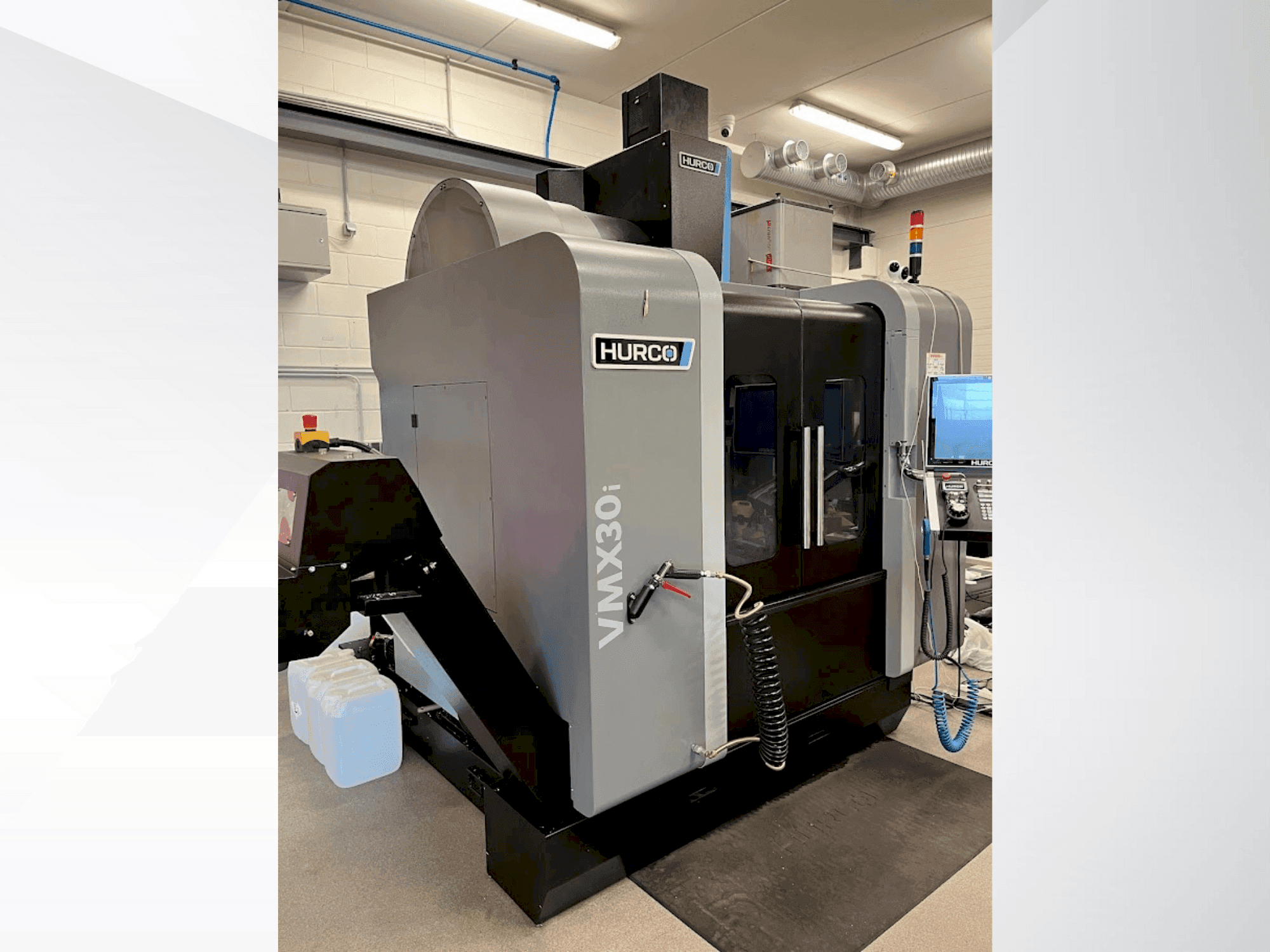 Hurco VMX30i-maskinen framifrån