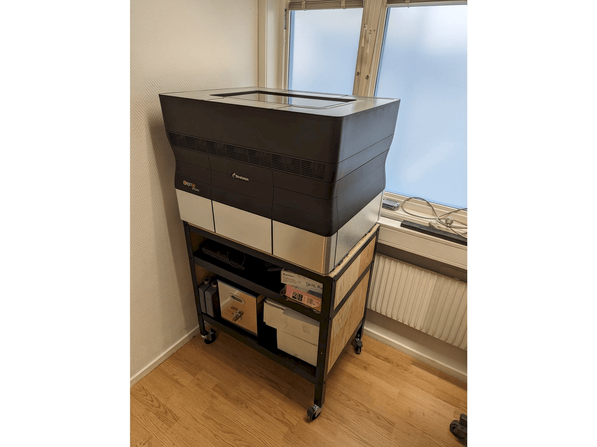 Stratasys objet30 V3 pro-maskinen framifrån