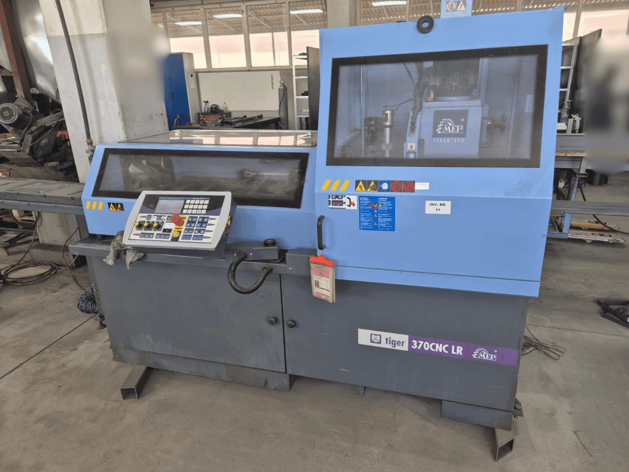 MEP Tiger 370 CNC-maskinen framifrån