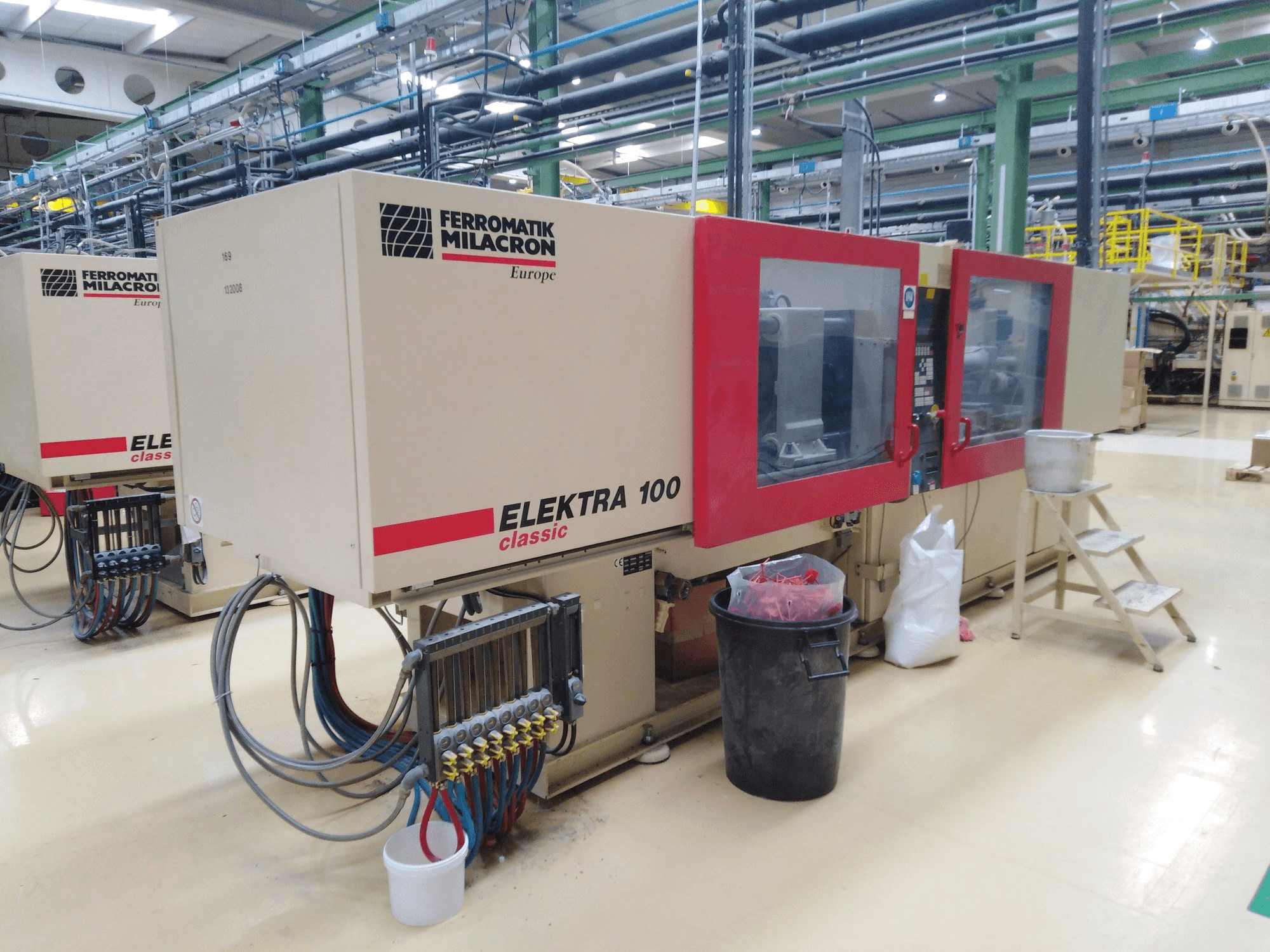 Ferromatik Electra 100-maskinen framifrån