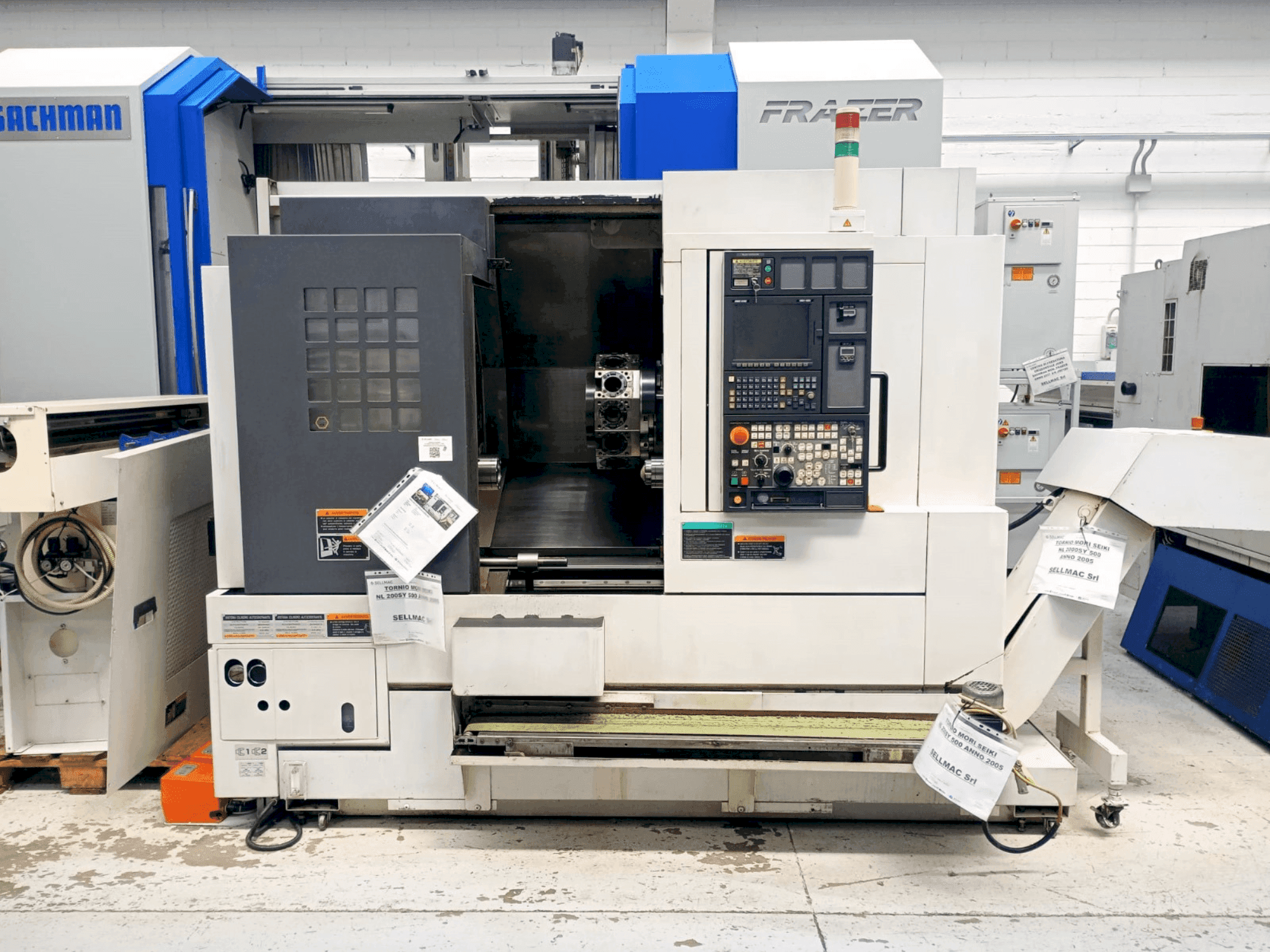 MORI SEIKI NL2000SY/500-maskinen framifrån