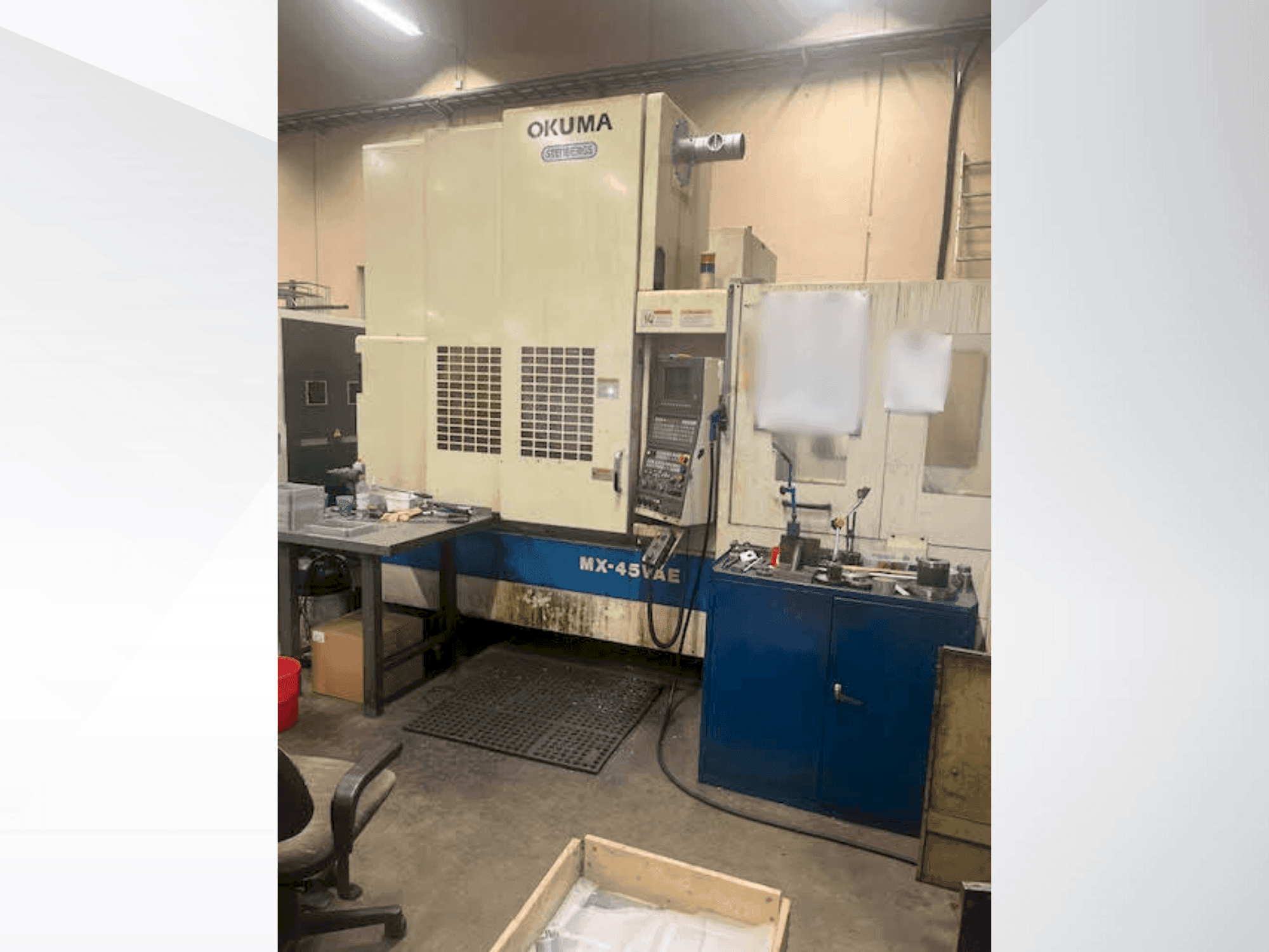Okuma MX-45VAE-maskinen framifrån