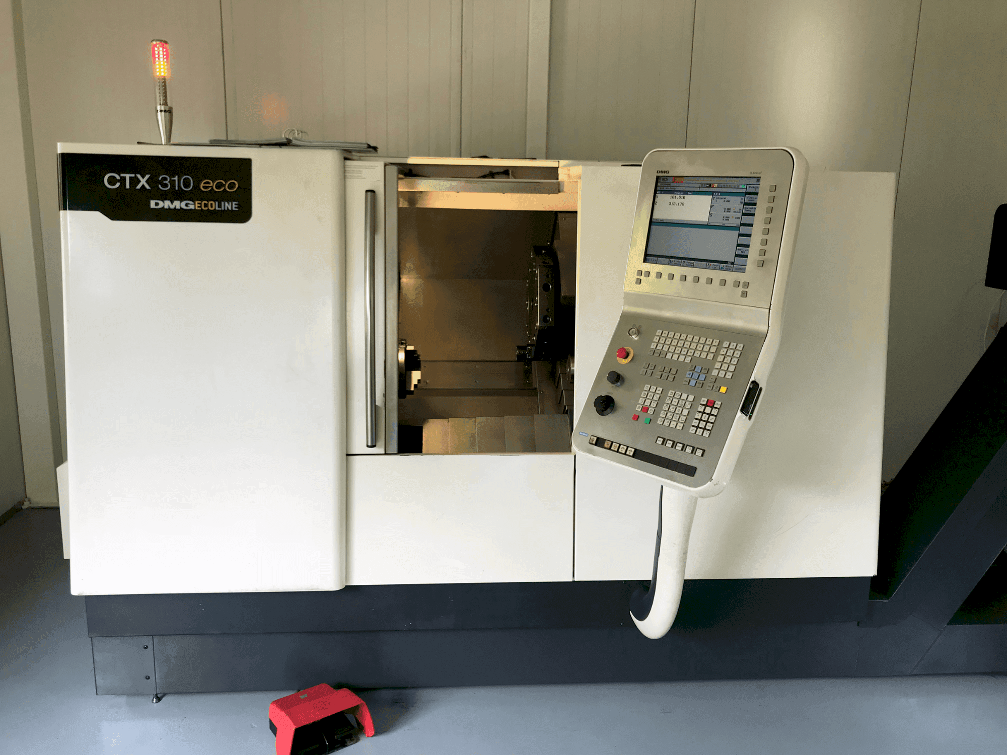 DMG CTX 310 ecoline-maskinen framifrån