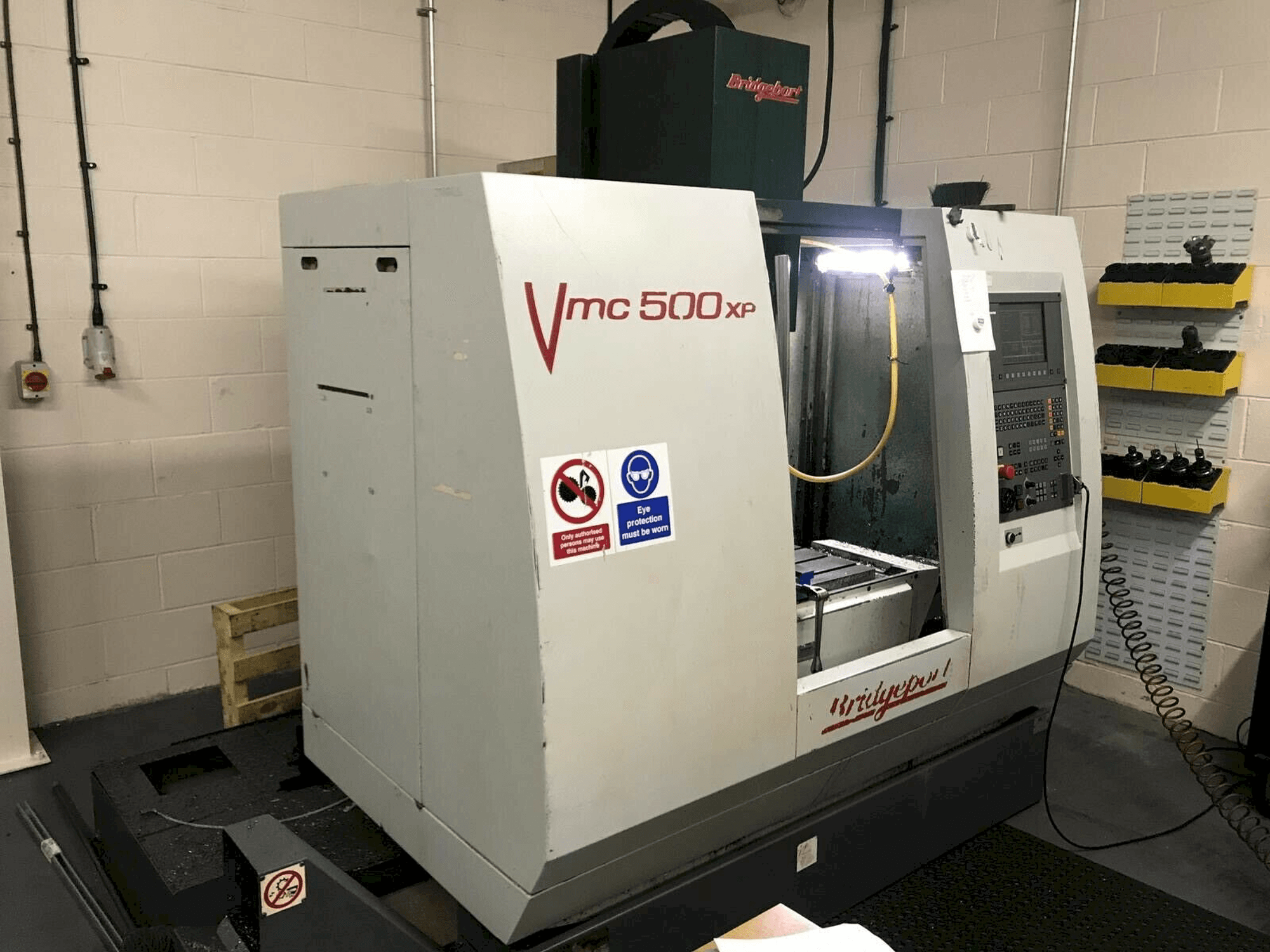 Bridgeport VMC 500 XP-maskinen framifrån