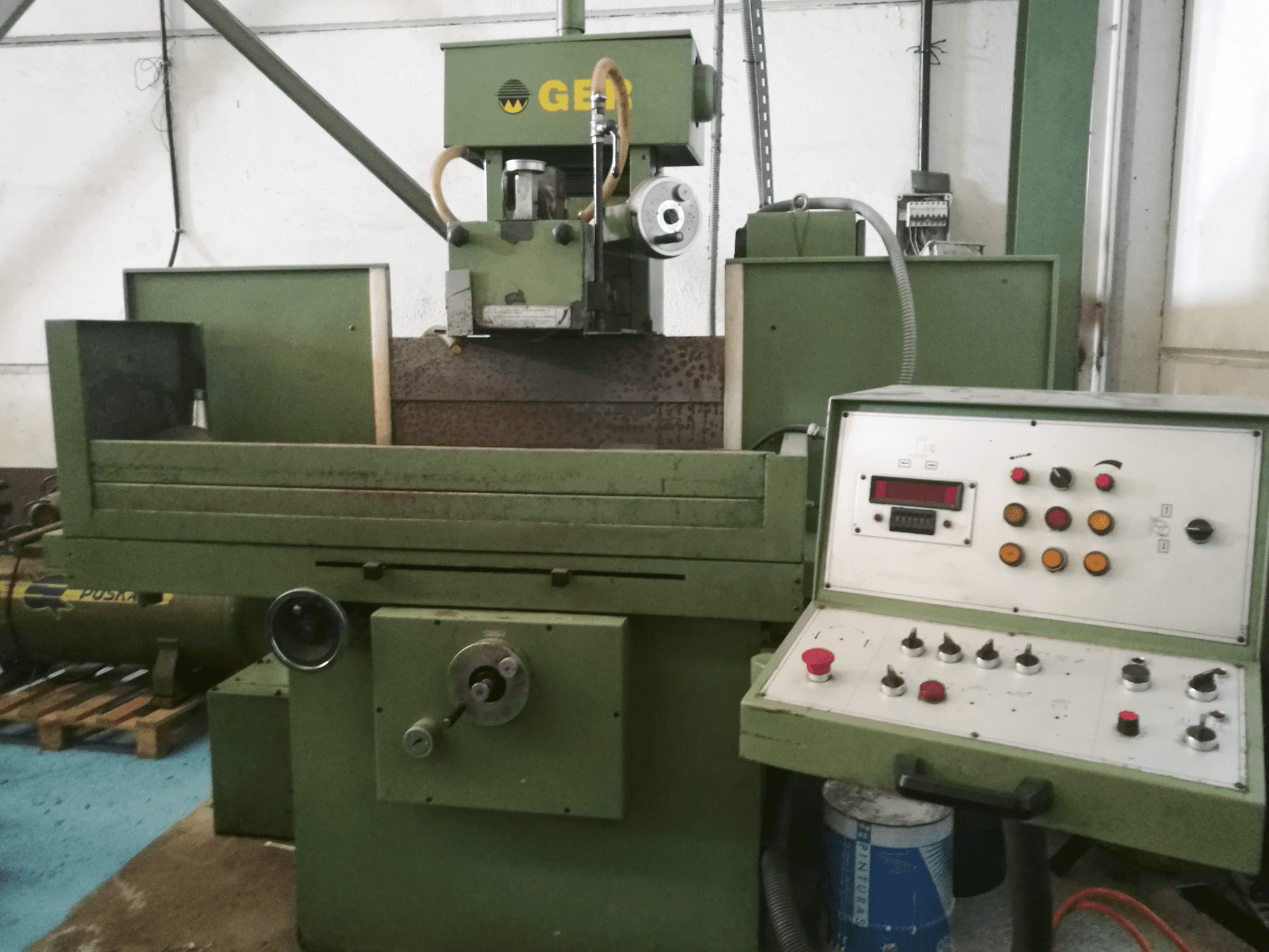 GER-maskinen framifrånRS-50/25