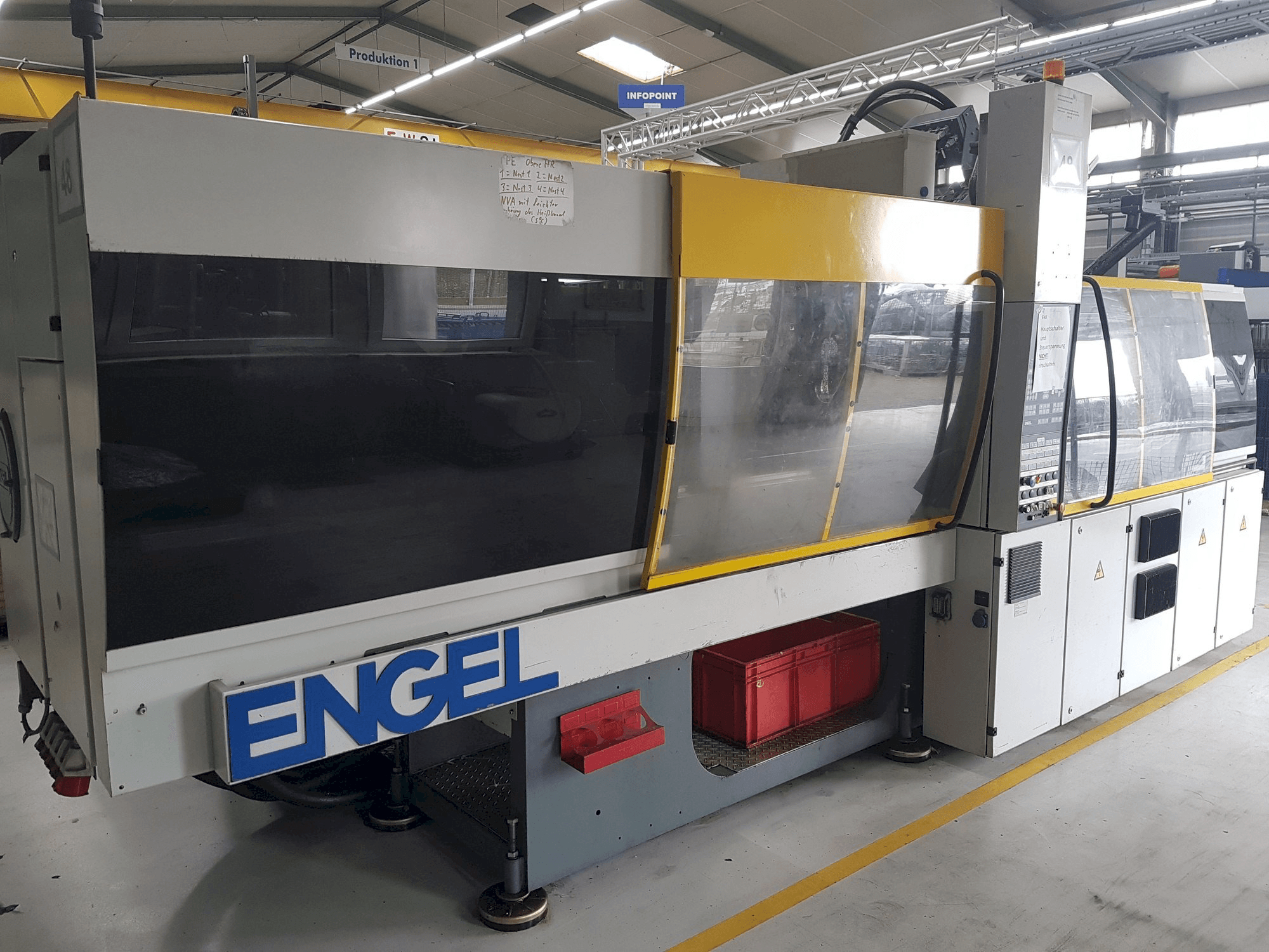 Engel VICTORY 650H/330W/150 COMBI-maskinen framifrån