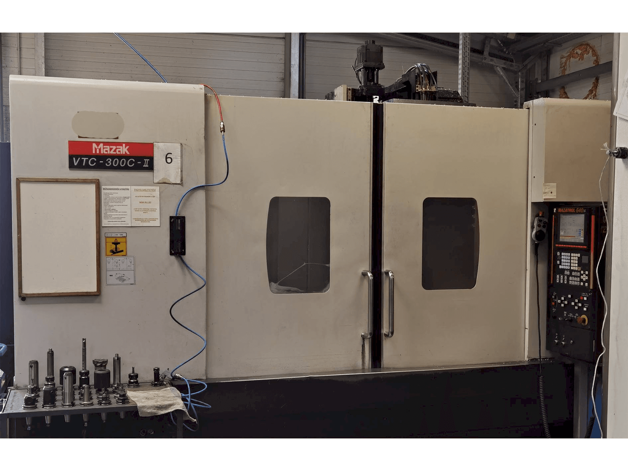 Mazak VTC 300 C II-maskinen framifrån