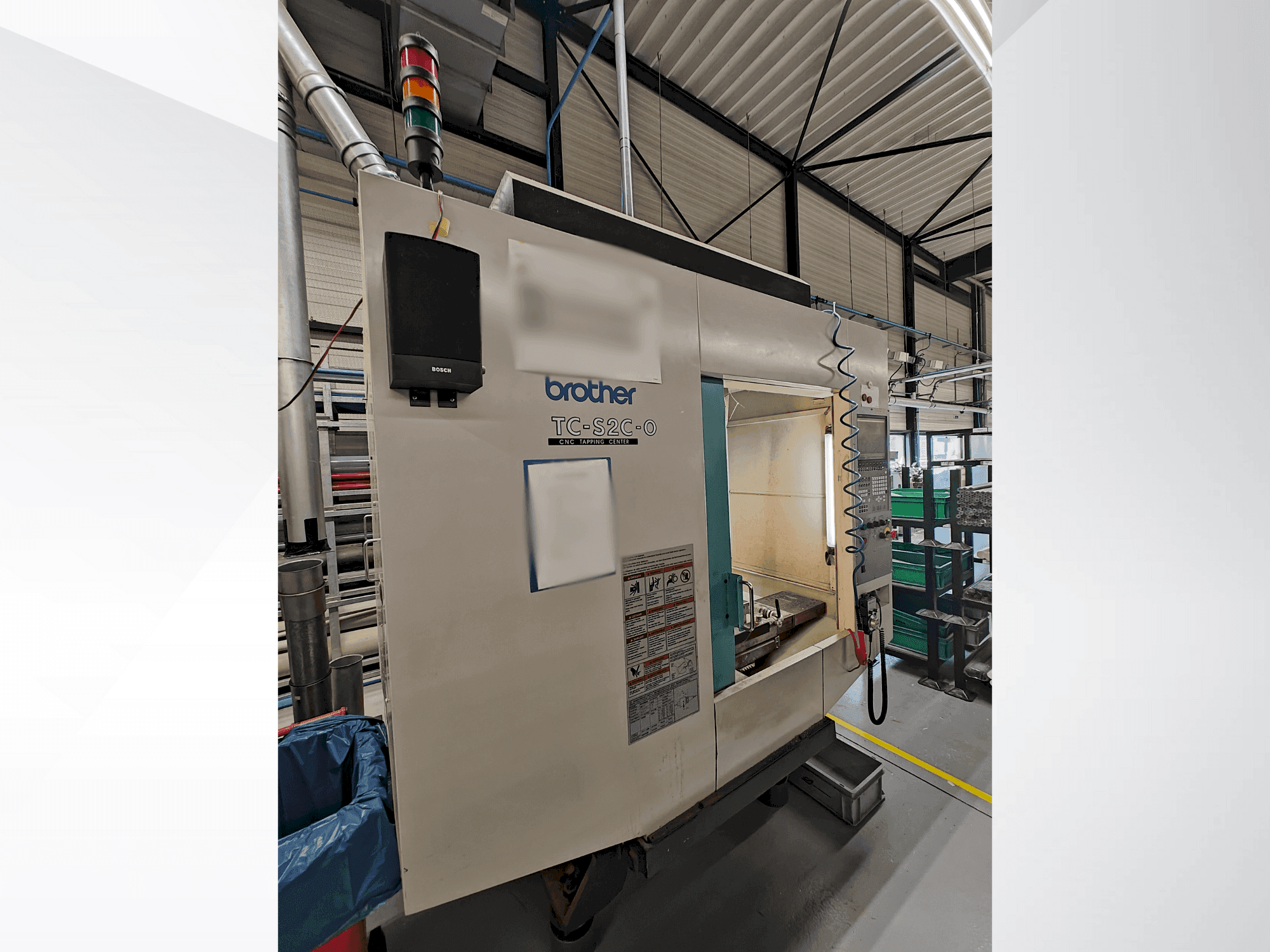 Brother TC-S2C-O-maskinen framifrån