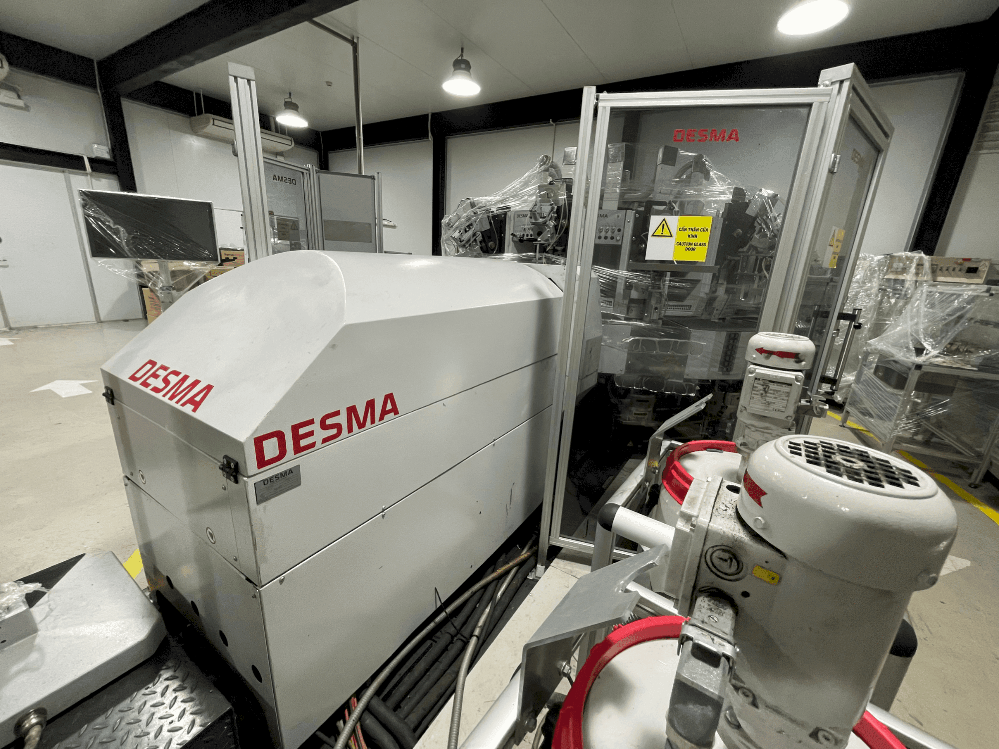 Kloeckner Desma PU D522/12-LDI-maskinen framifrån