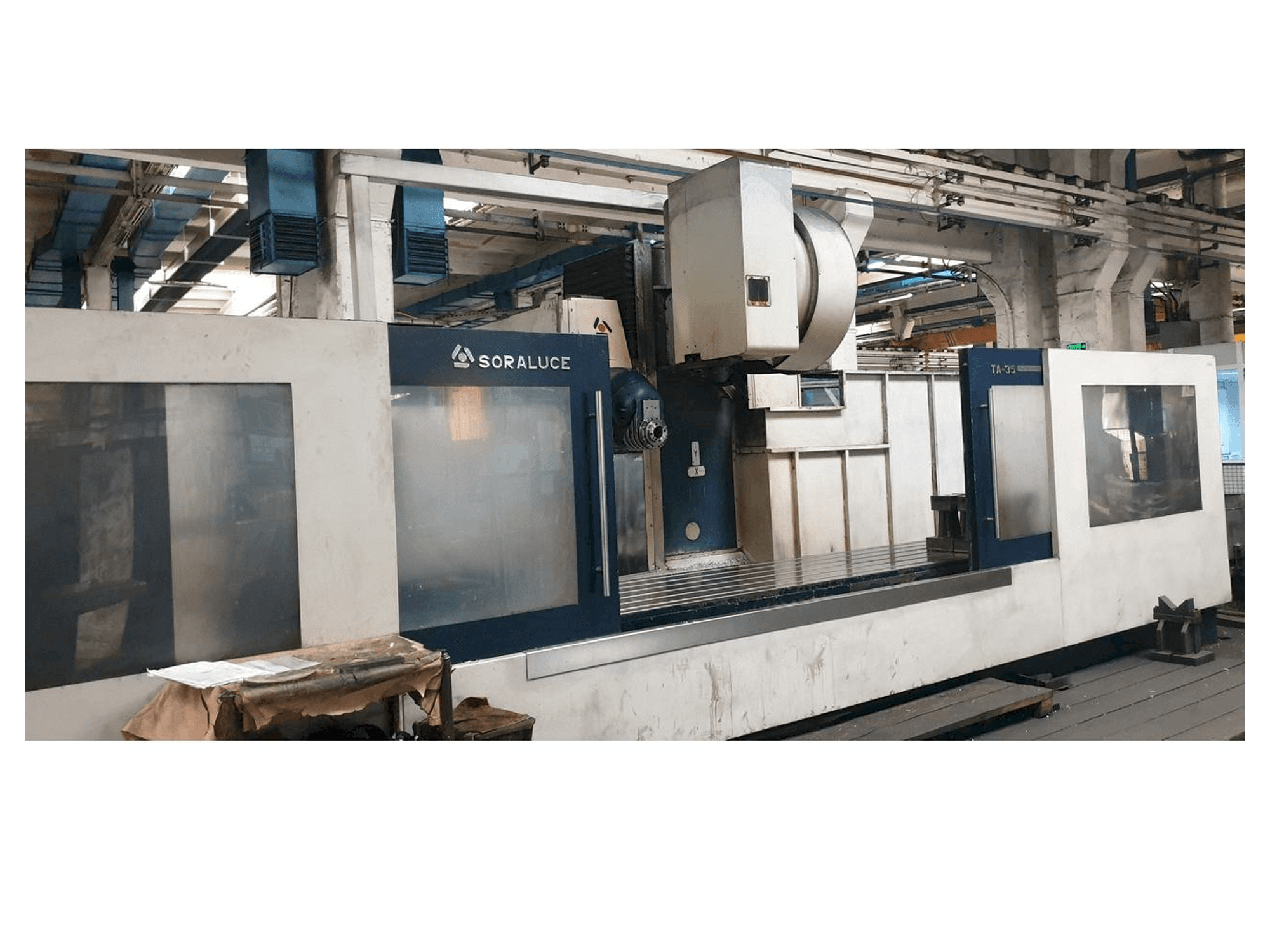Soraluce TA 35-maskinen framifrån