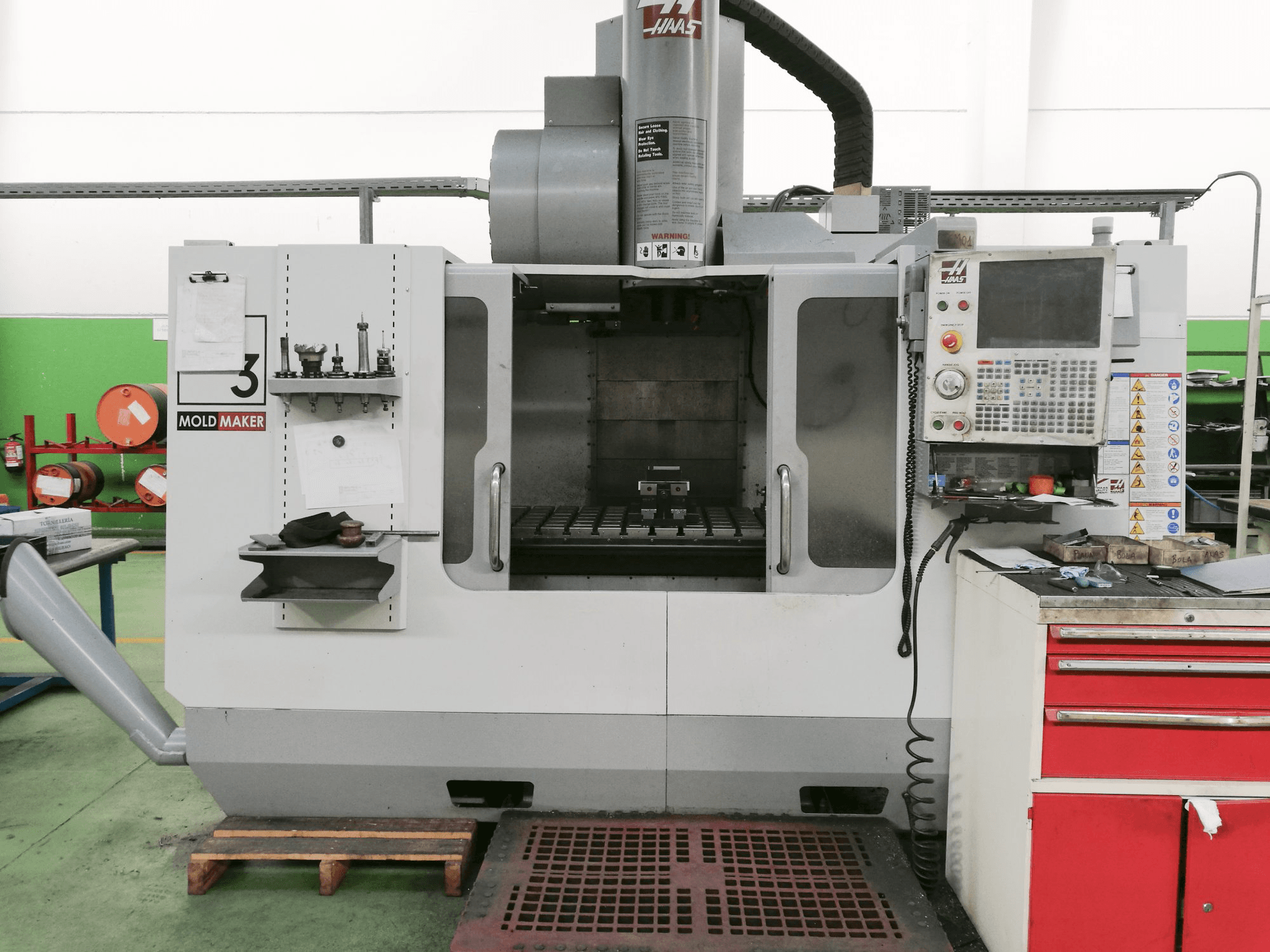 HAAS-maskinen framifrånVM-3HE