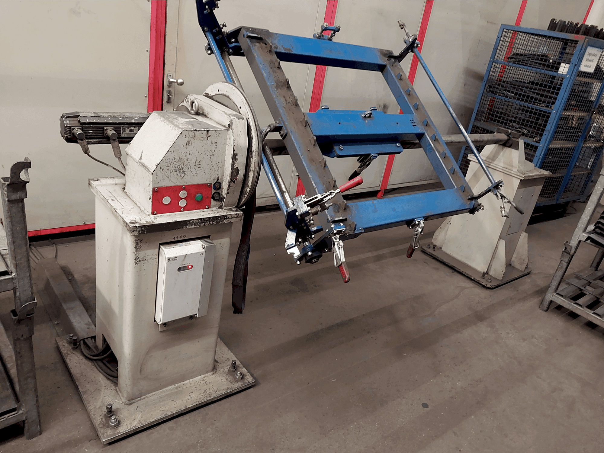 IGM Welding Robot System-maskinen framifrån