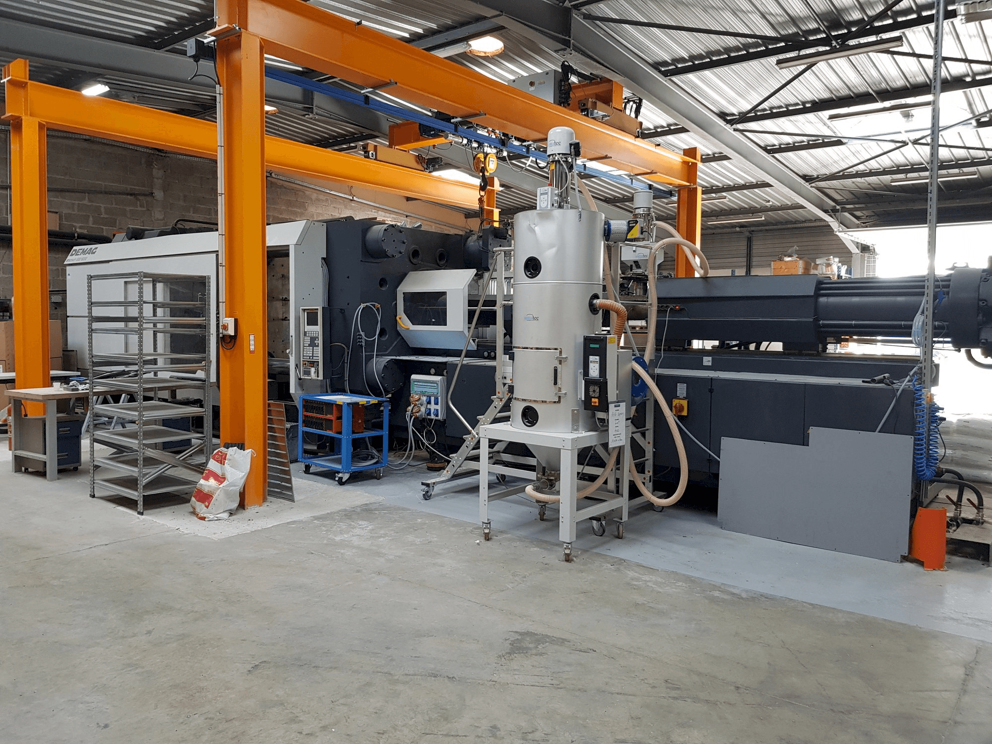 DEMAG ERGOTECH 1300-8000-maskinen framifrån