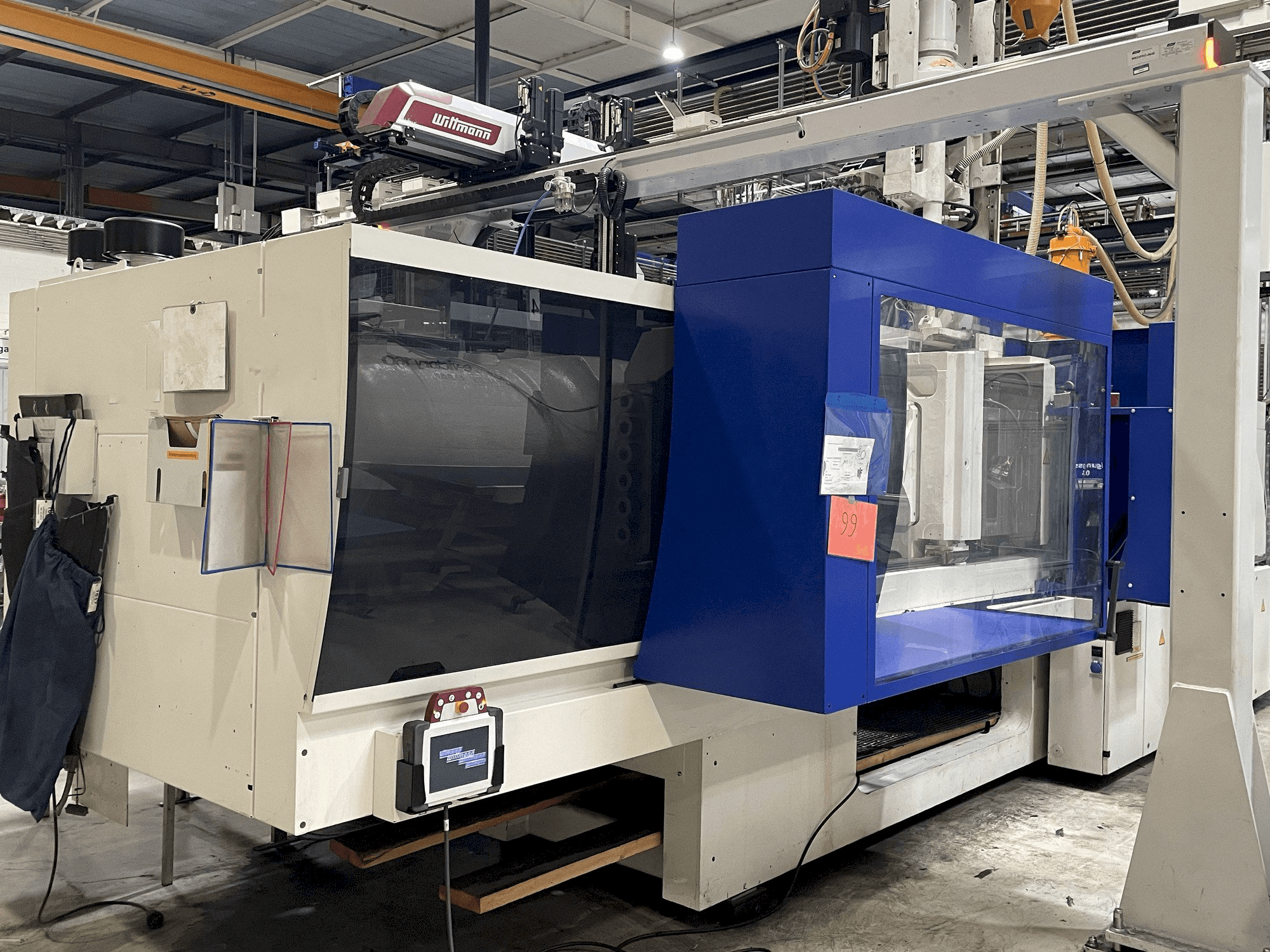 ENGEL e-vc 1340H/310V/400 Combi-maskinen framifrån