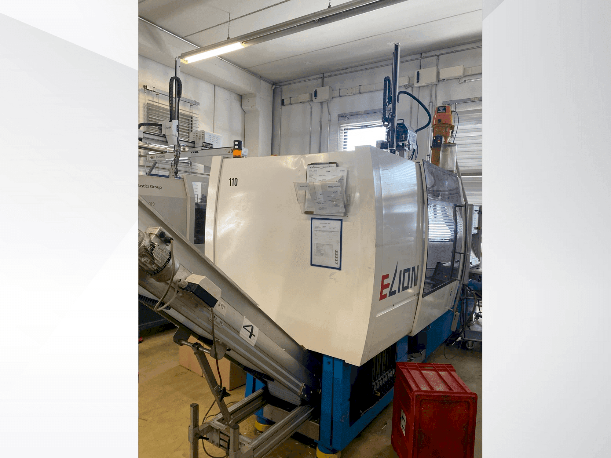 Netstal ELION 800-270F-maskinen framifrån