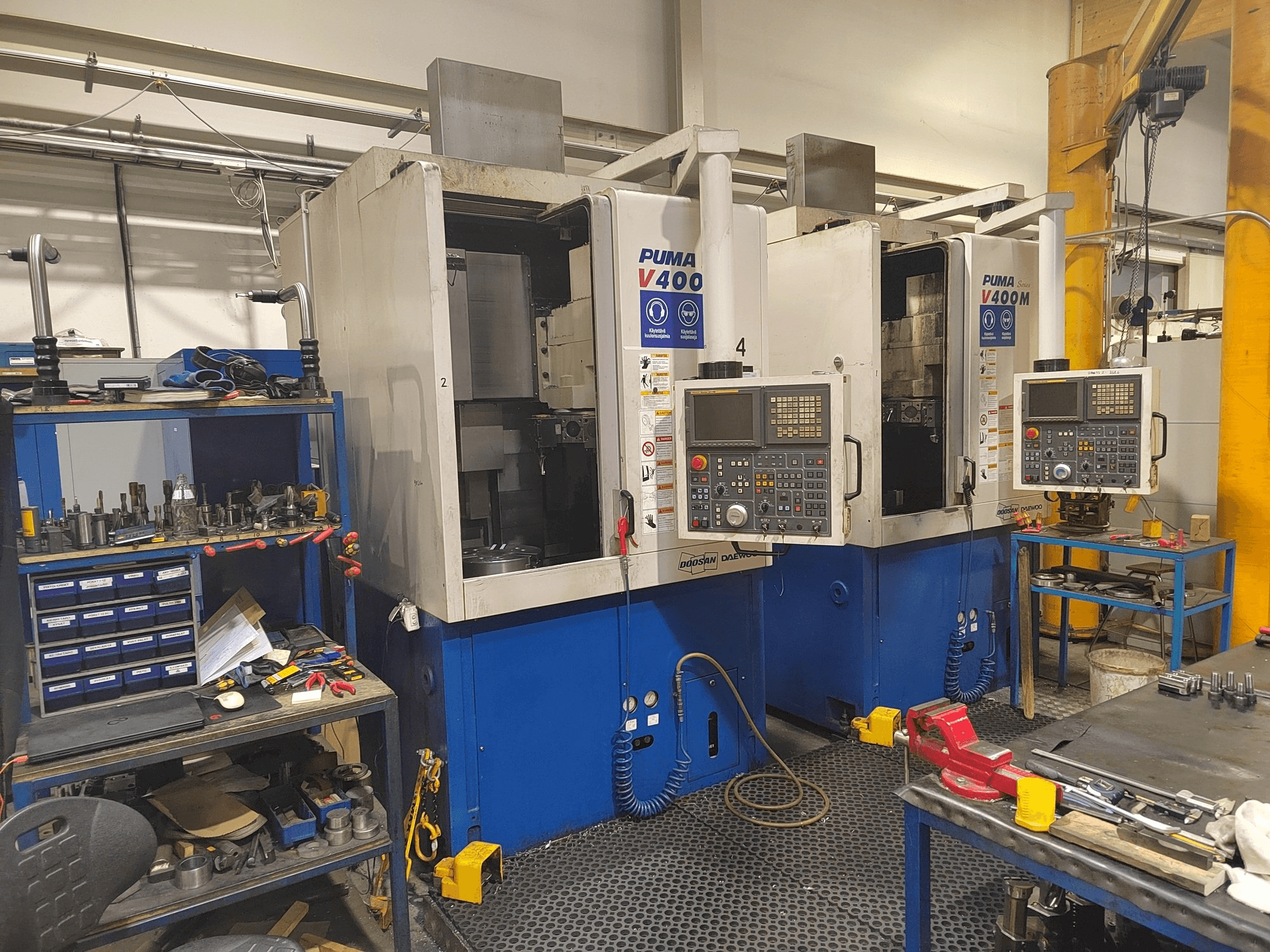 Doosan Puma V400M-maskinen framifrån