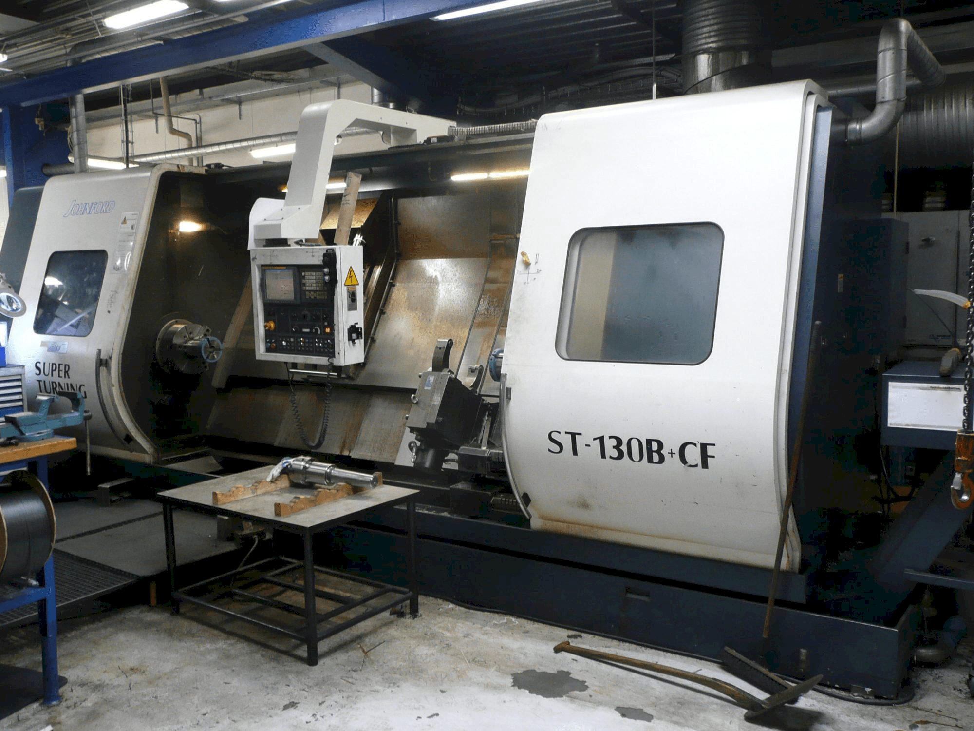 Johnford ST-130 B+CF-maskinen framifrån