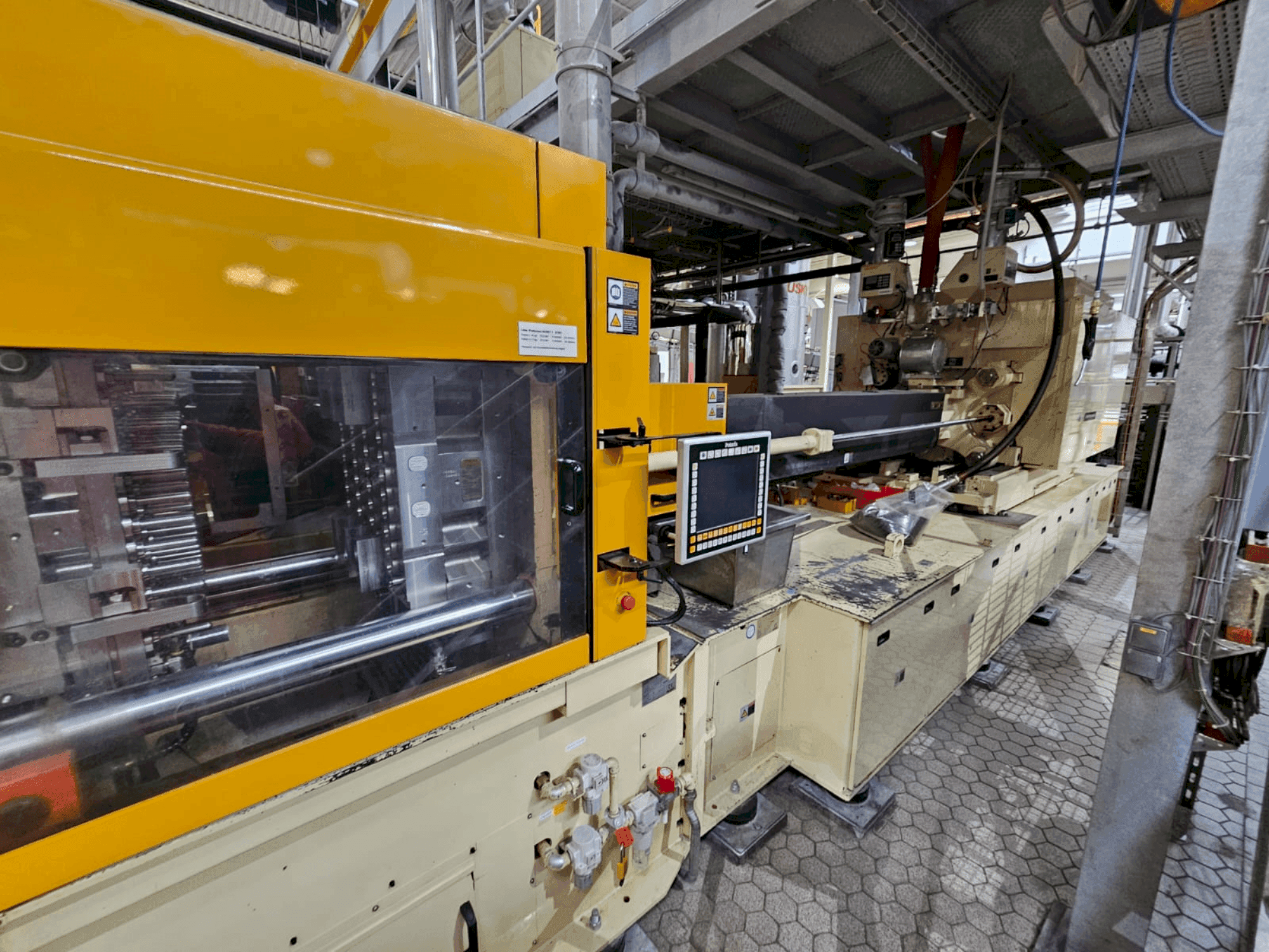 Husky HPETL230E-RSE95D-95-maskinen framifrån