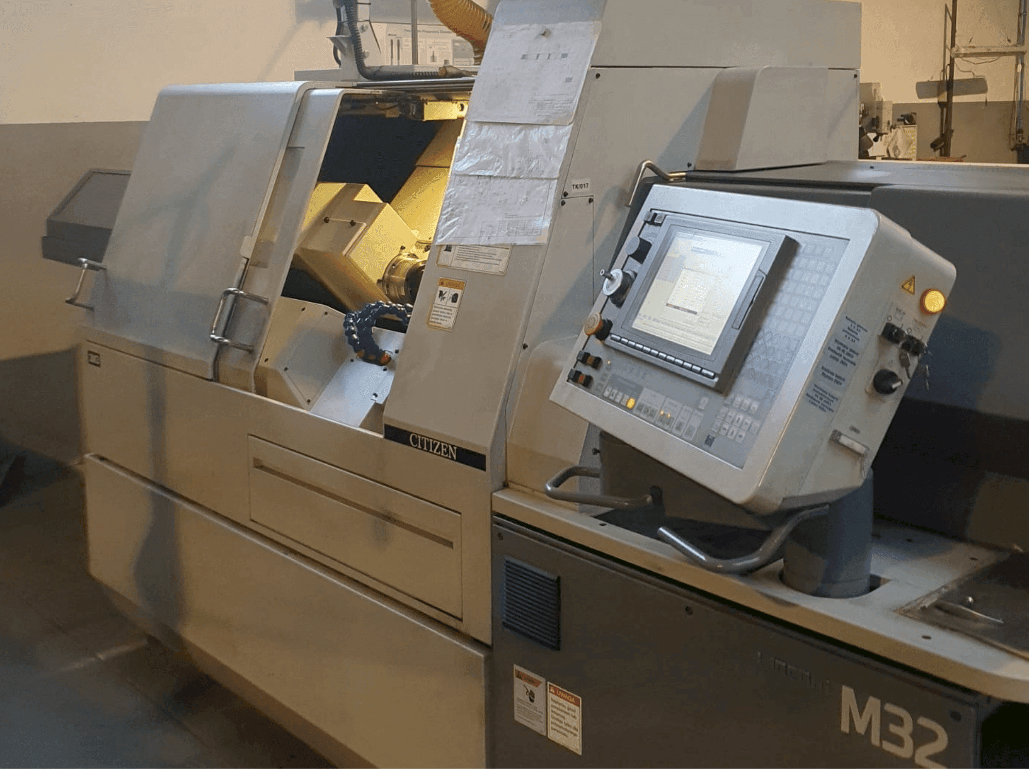 Citizen M32 III-maskinen framifrån