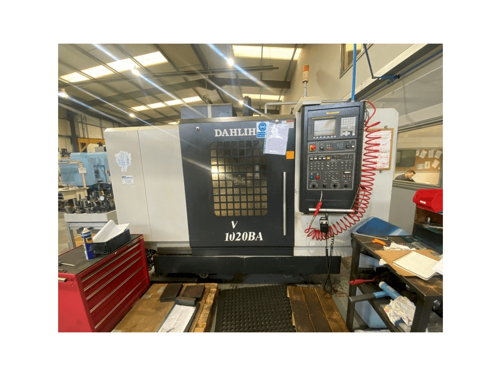 DAH LIH MCV 1020 BA-maskinen framifrån