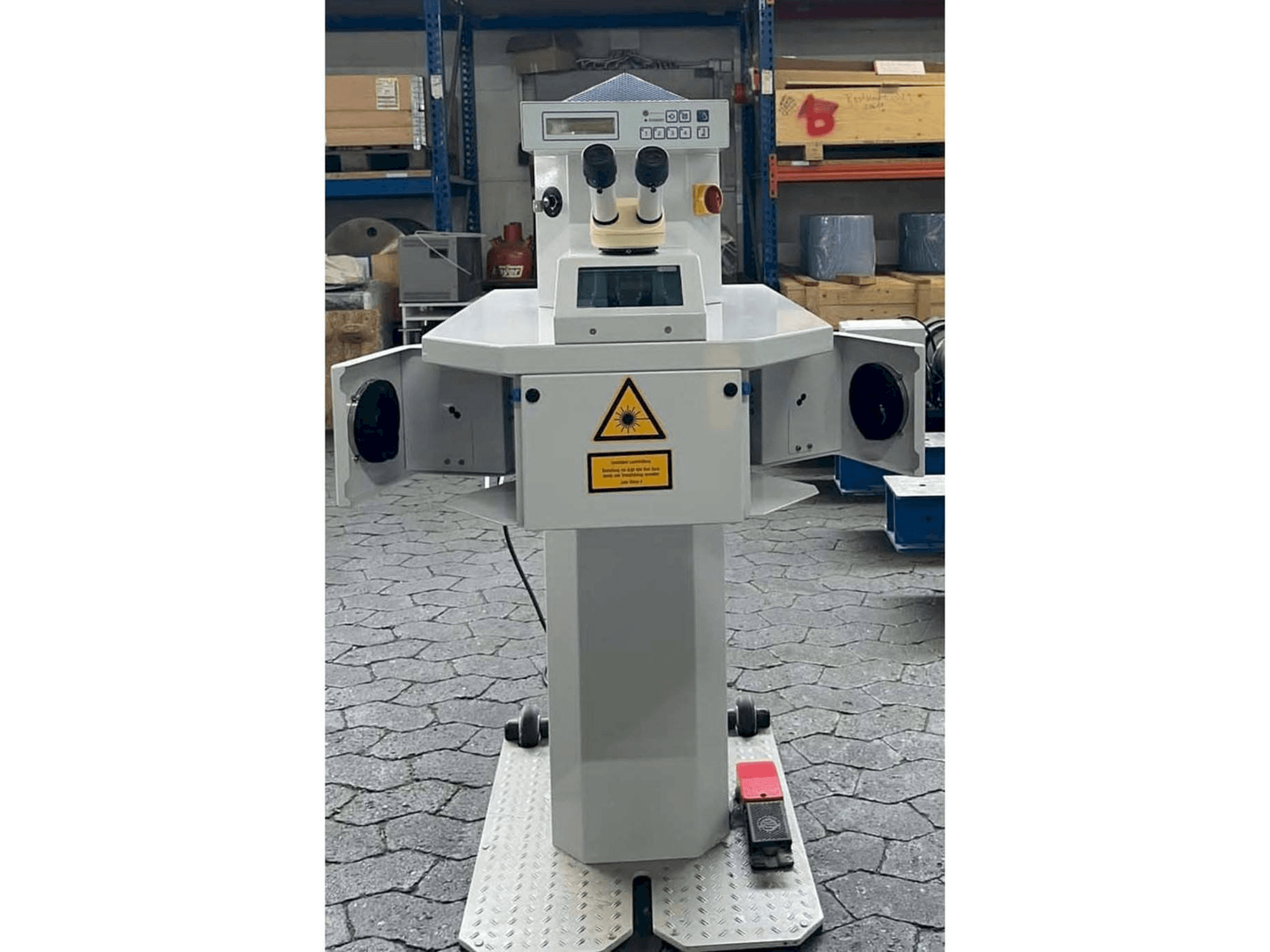 ALPHA LASER ALO 30-maskinen framifrån