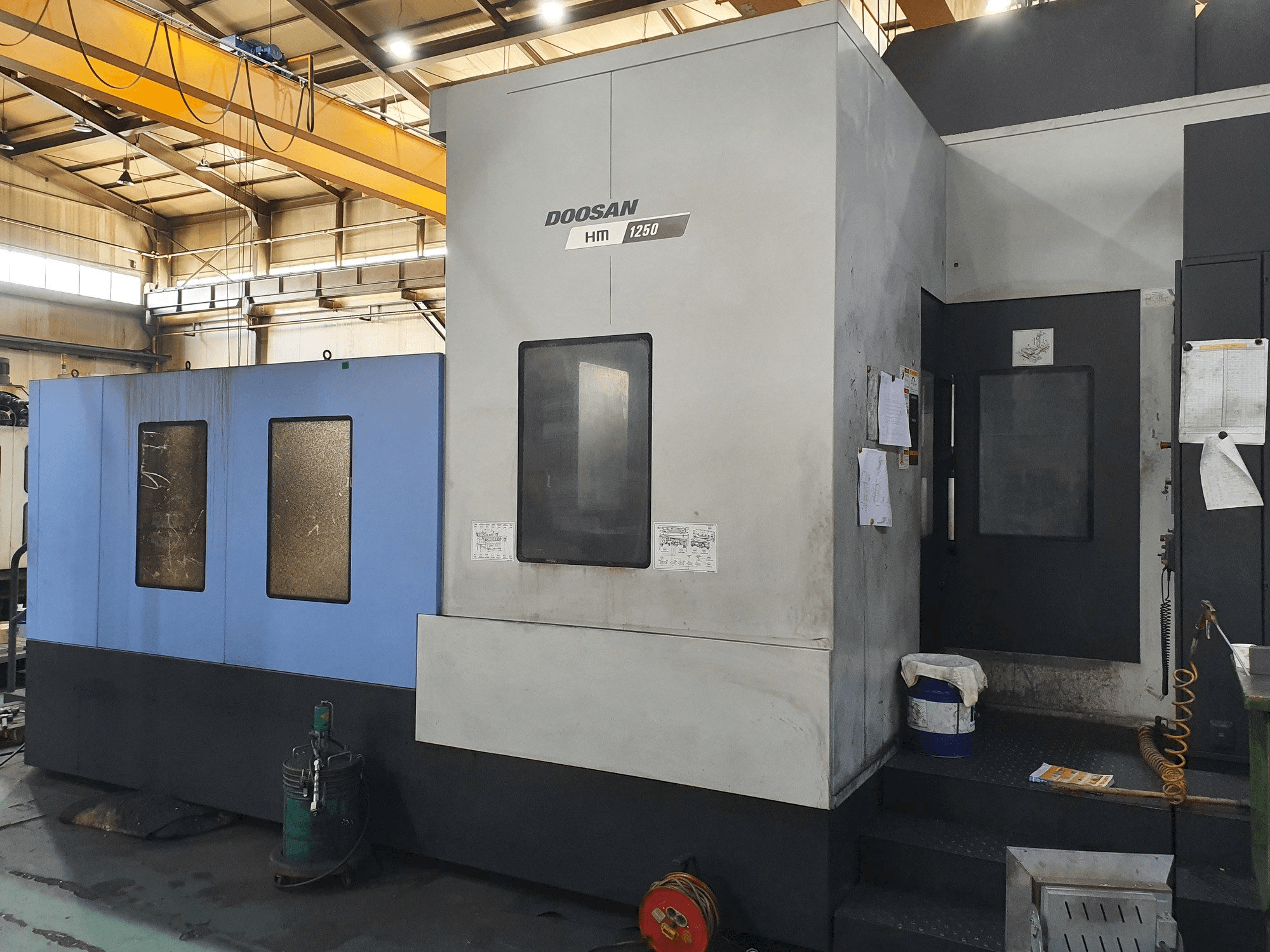 Doosan HM 1250-maskinen framifrån