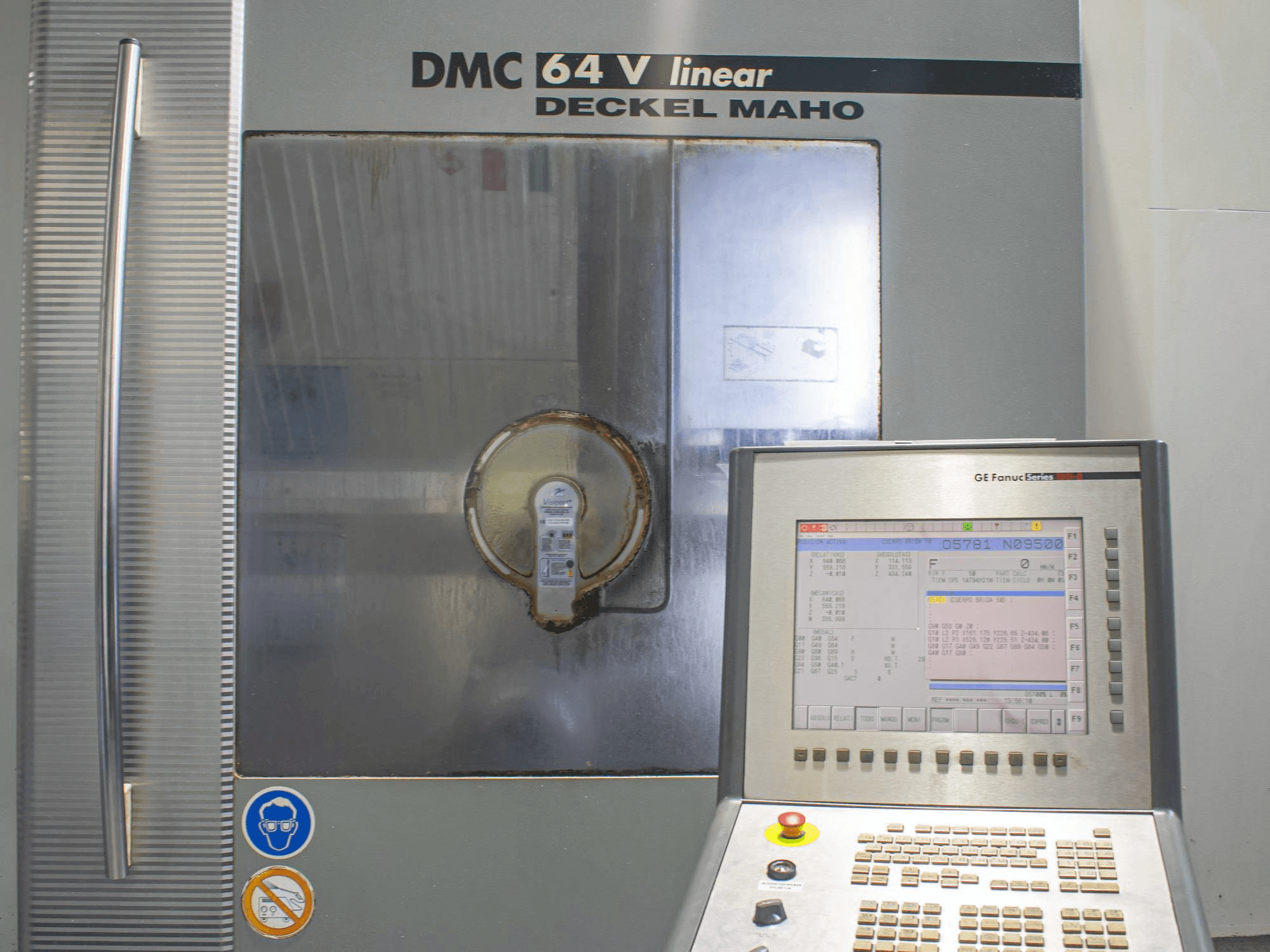 DECKEL MAHO DMC 64 V linear-maskinen framifrån