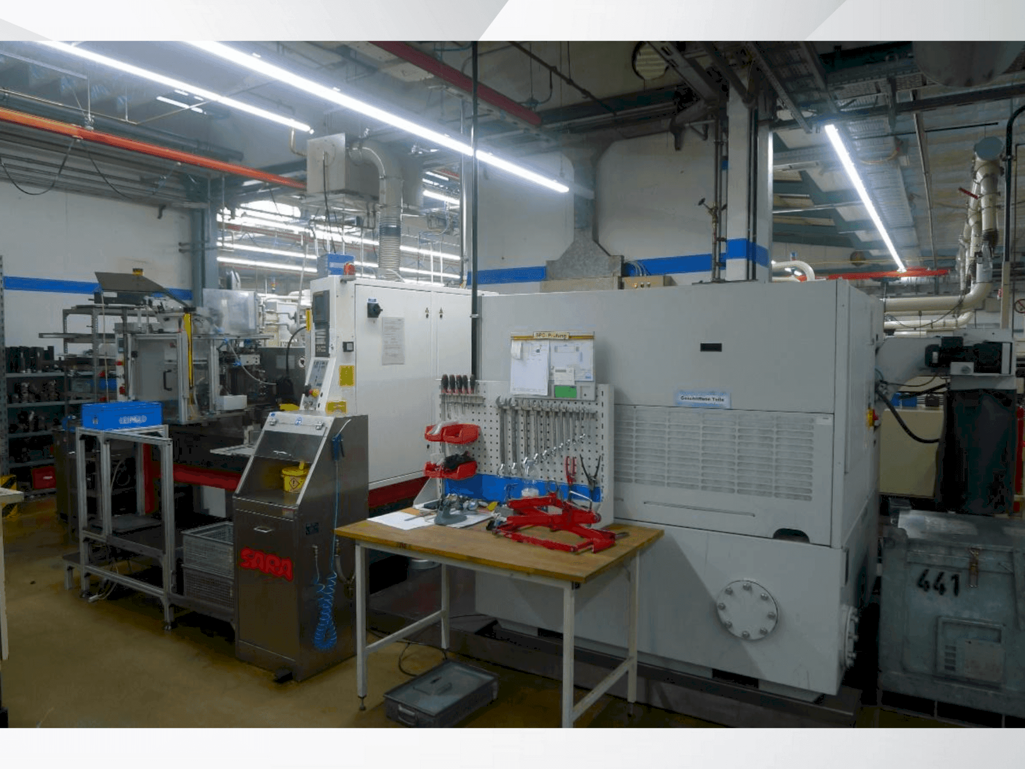 TSCHUDIN ecoLine 400-maskinen sedd från sidan