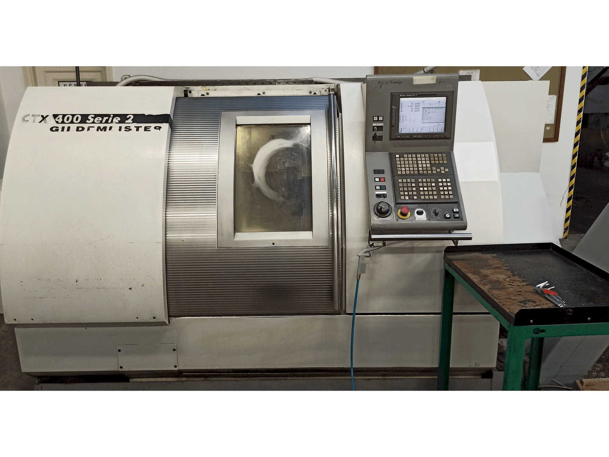 Gildemeister CTX 400 S2-maskinen framifrån