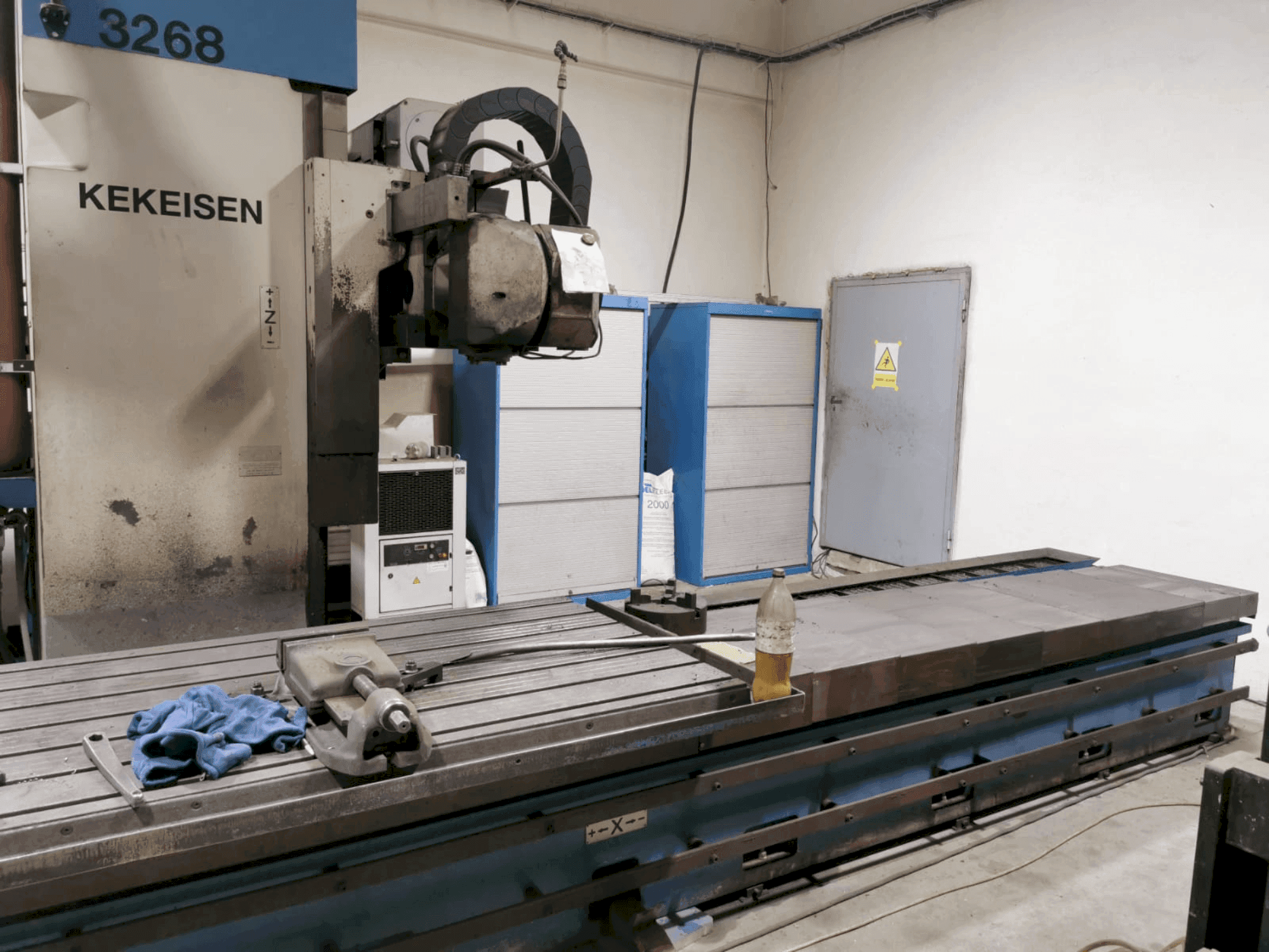 Kekeisen KEKEISEN UBF 2500-maskinen framifrån