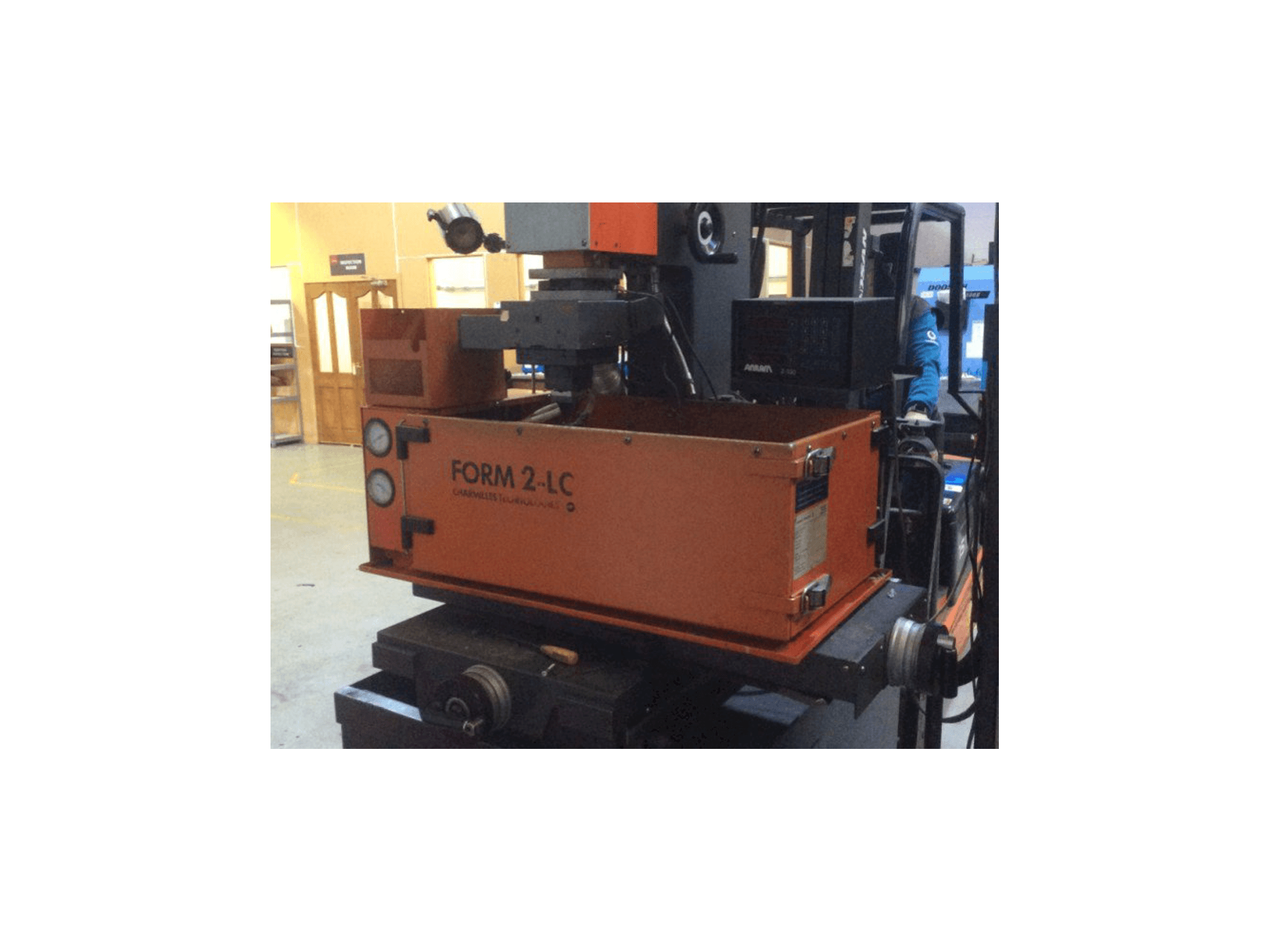 CHARMILLES Form 2-LC-maskinen framifrån