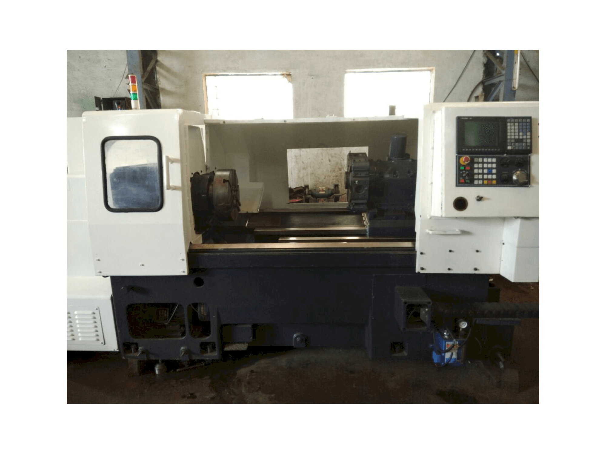 MORI SEIKI TL3-maskinen framifrån