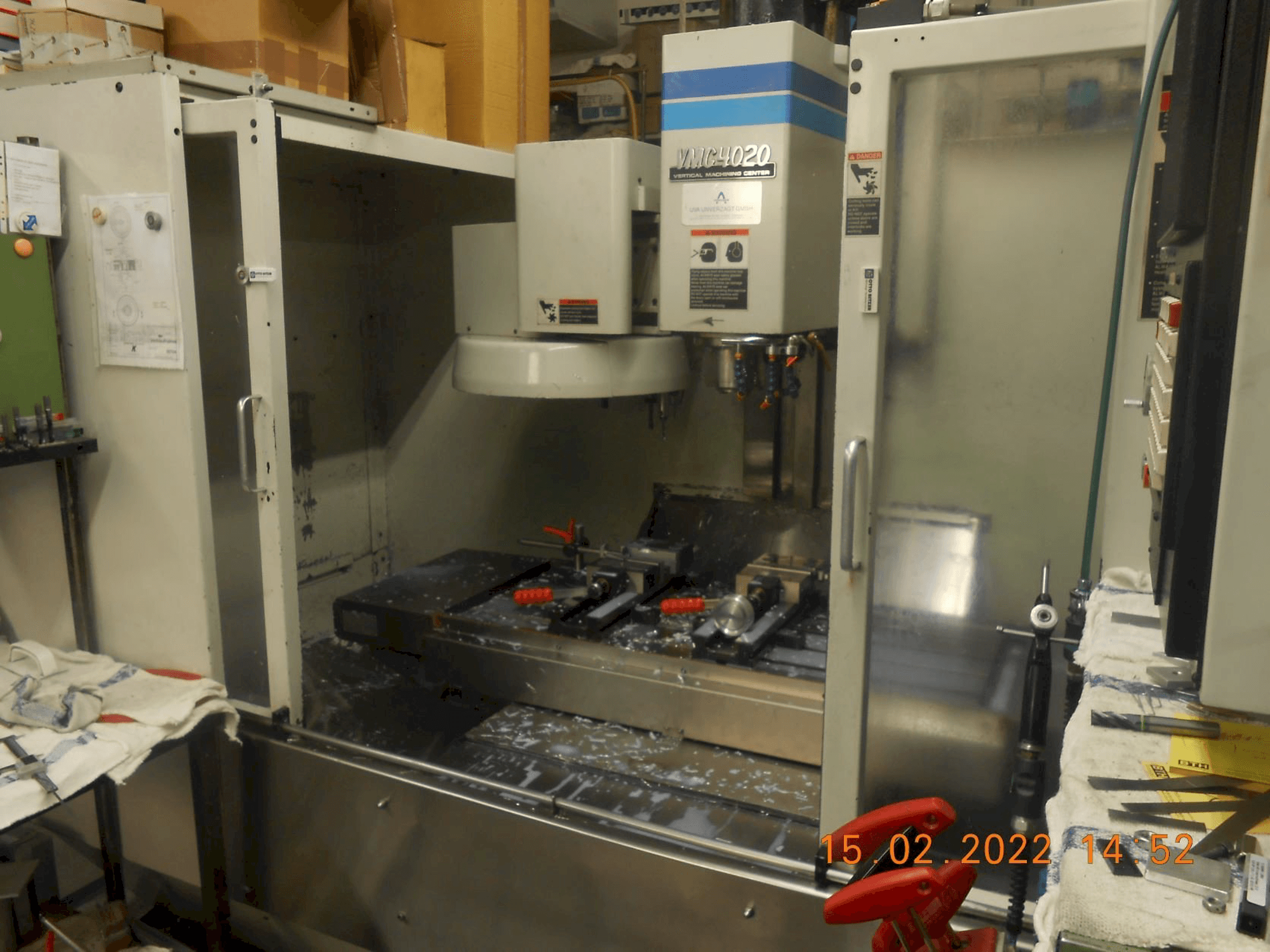 FADAL CNC Bearbeitungszentrum VMC 4020-maskinen framifrån