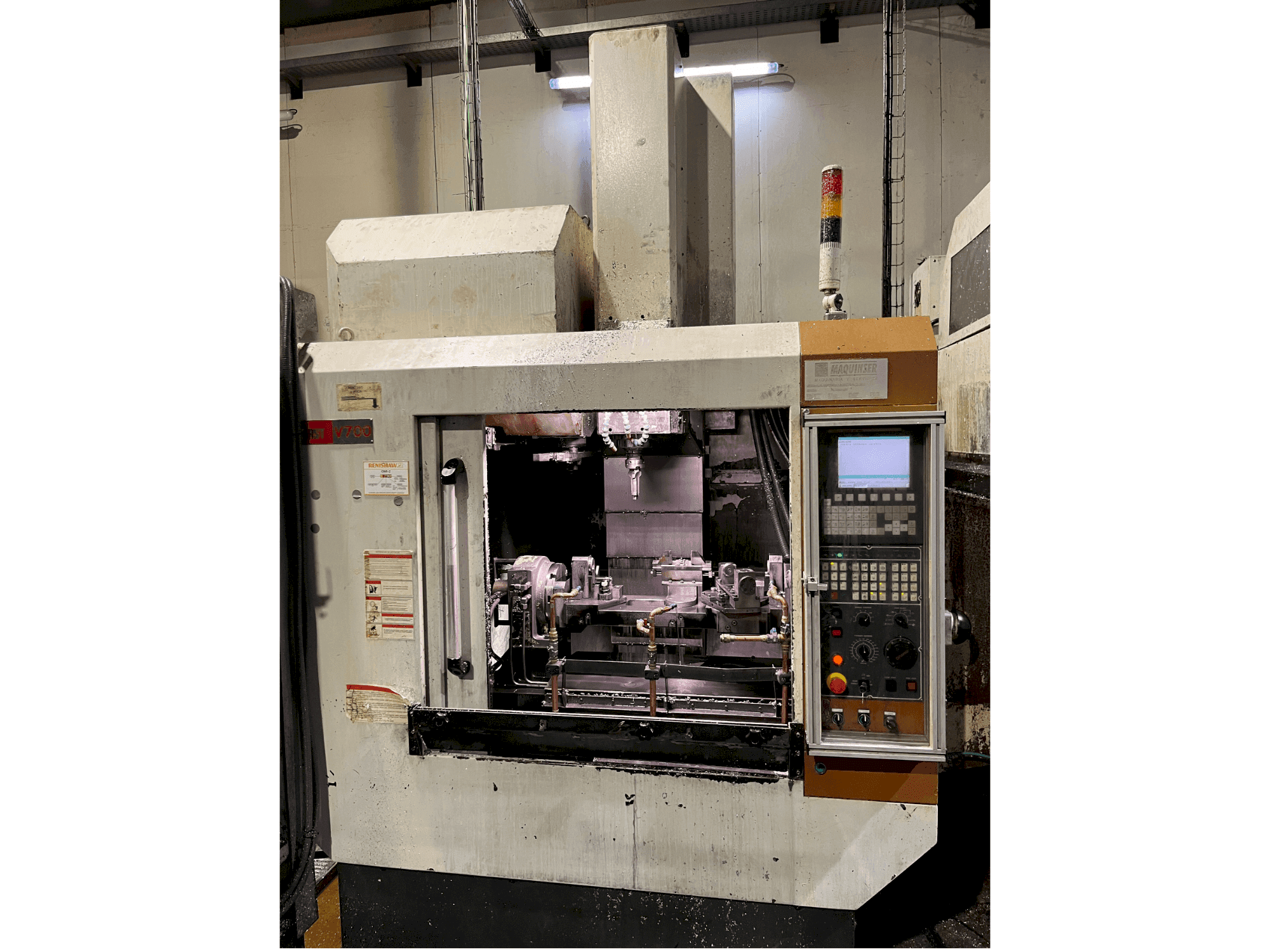 FIRST V700-maskinen framifrån