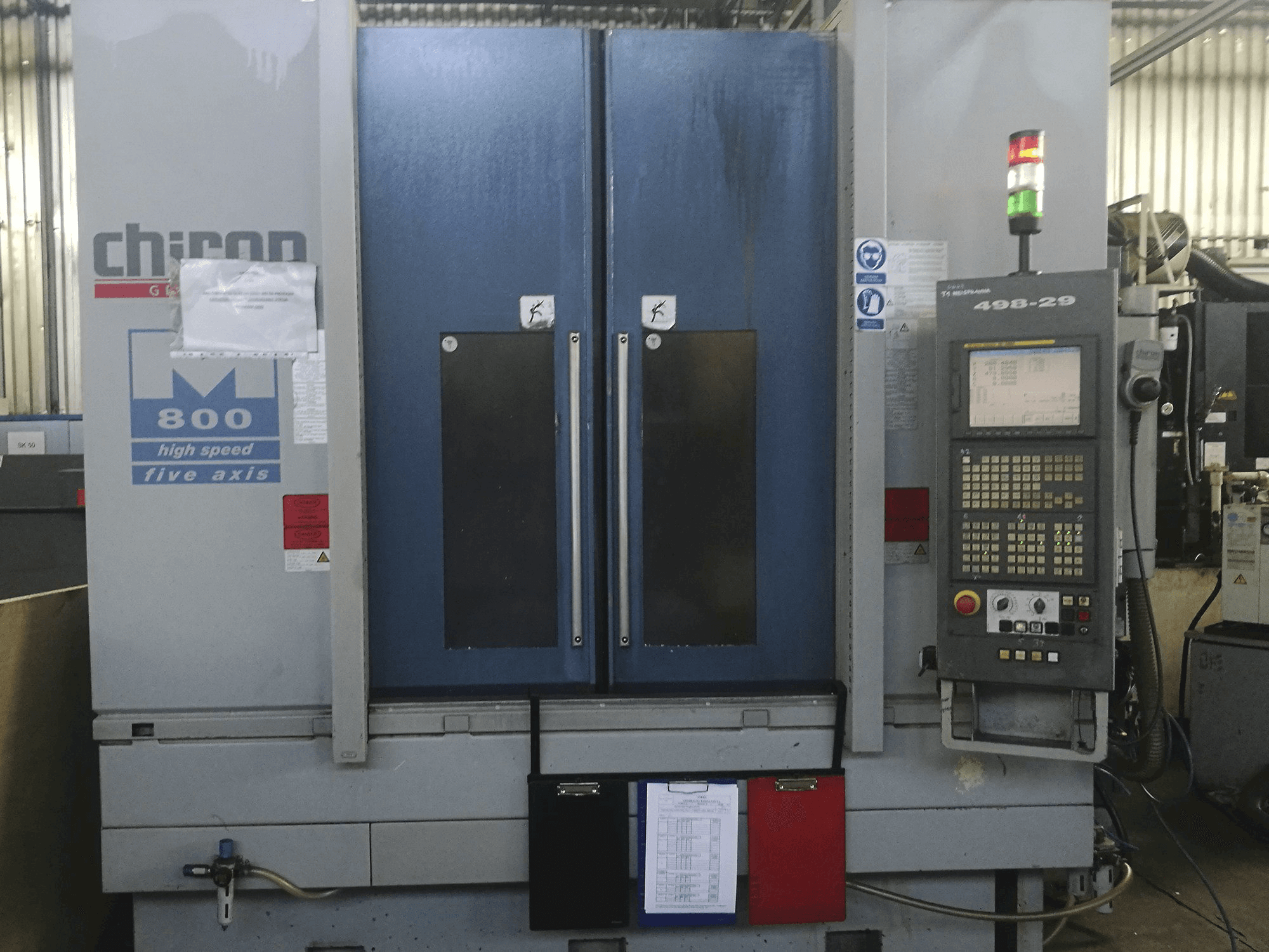 CHIRON-maskinen framifrånMILL 800