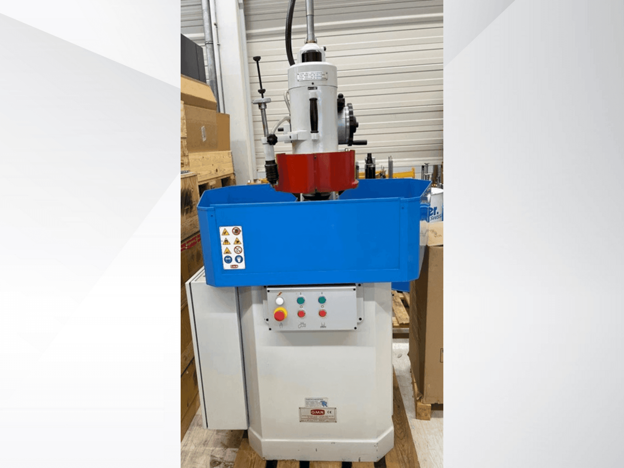O.M.N. SPR 600x300-maskinen framifrån