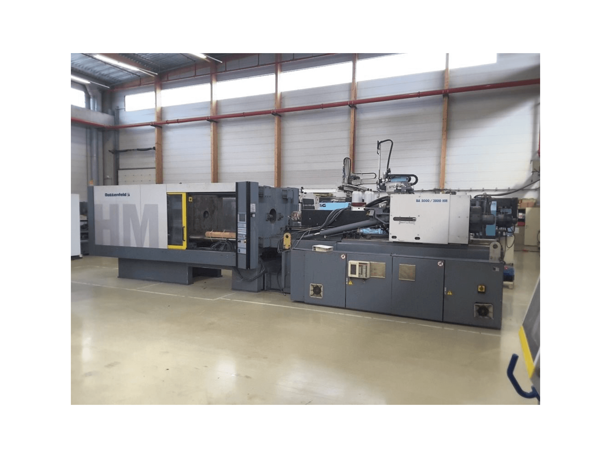Battenfeld BA 5000 - 2800 HM-maskinen framifrån