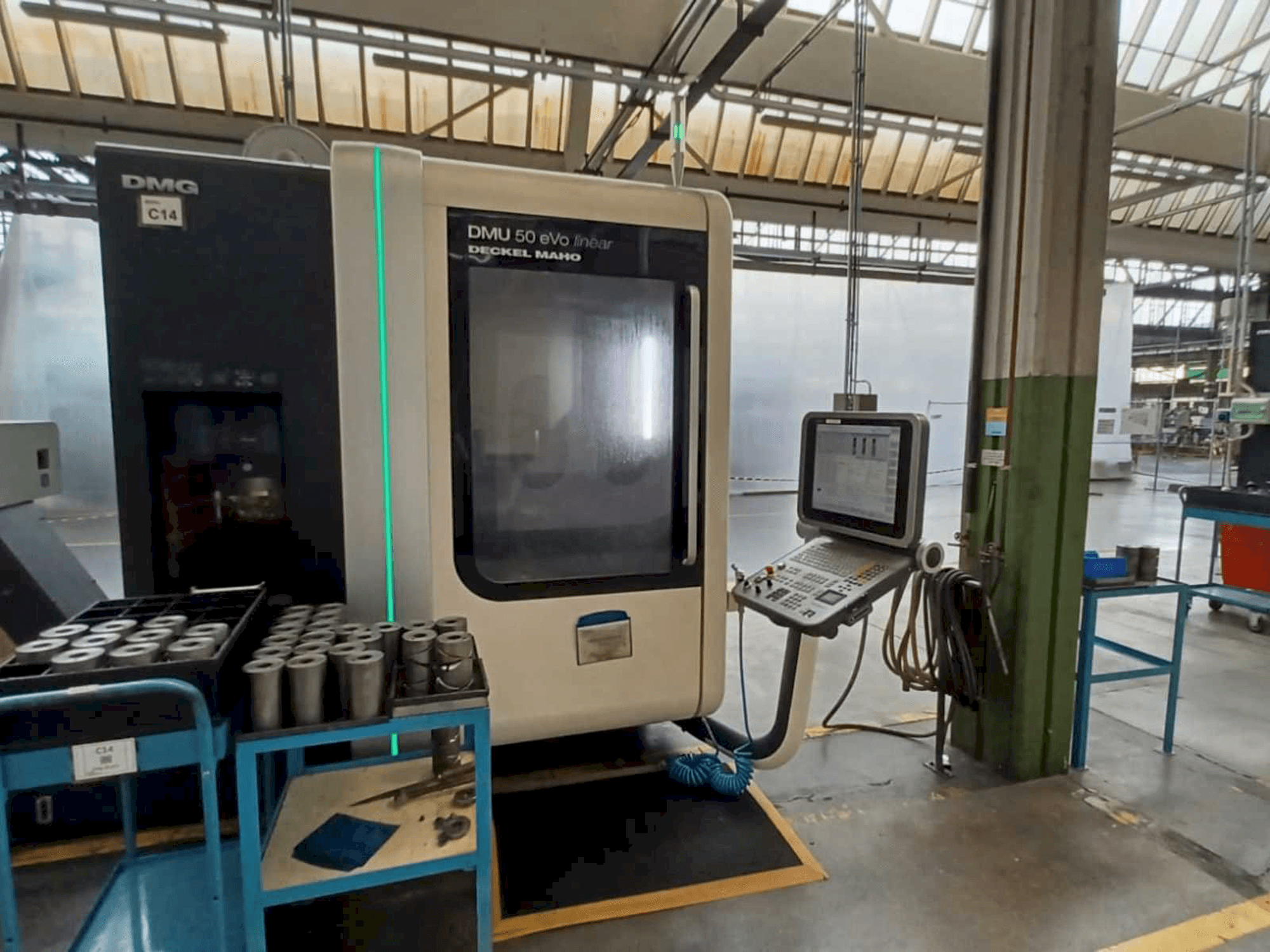 DMG DMU 50 evo linear-maskinen framifrån