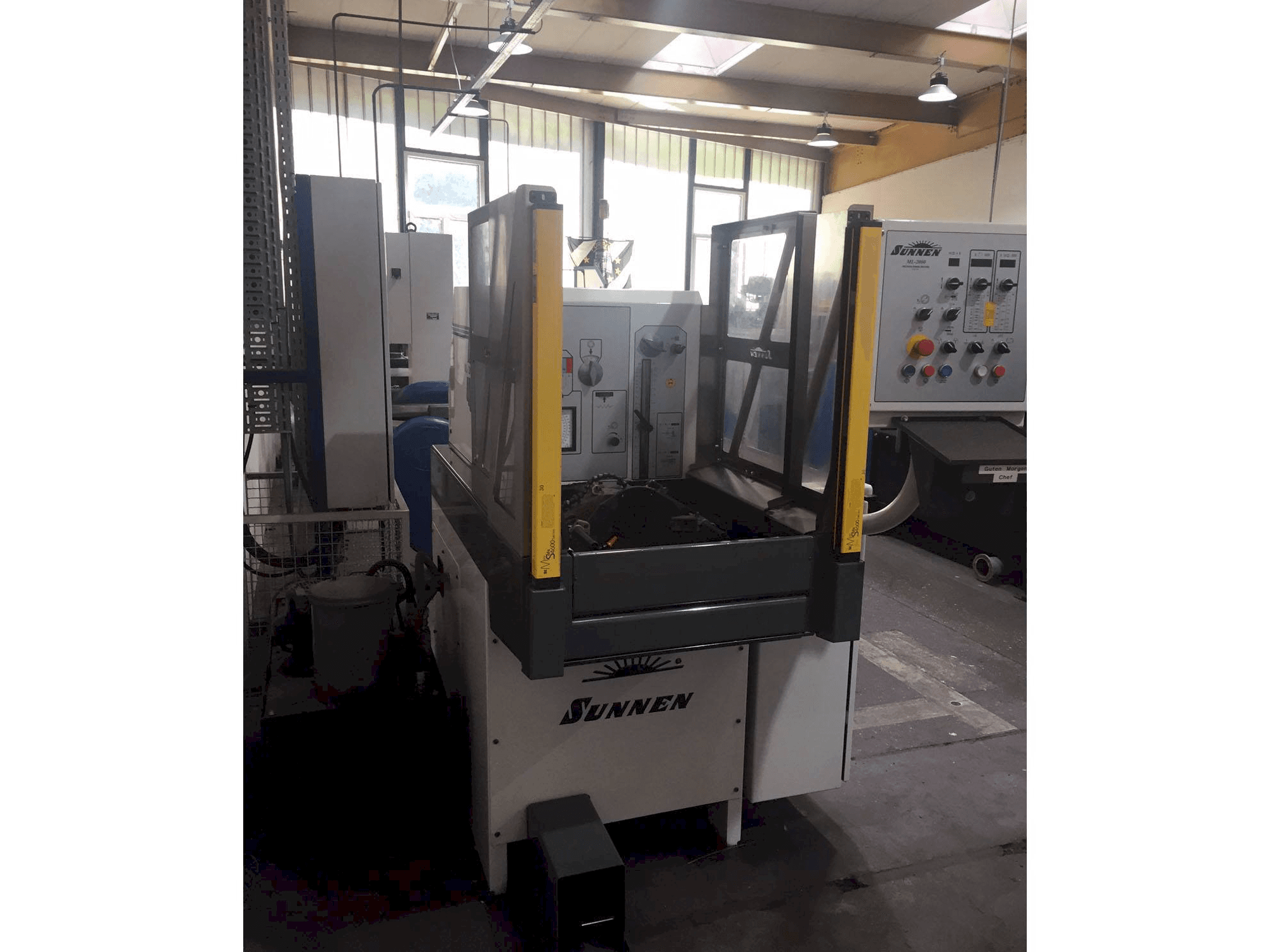 Sunnen ML-2000-maskinen framifrån